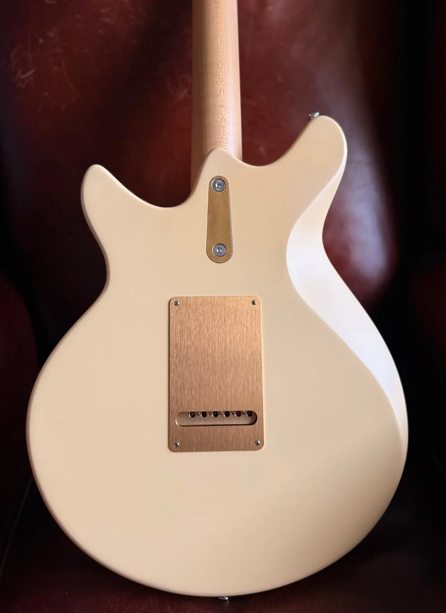 Eastman Fullertone DC62 Desert Sand  (Price inc. Custom Pro Setup Package) - Image 8