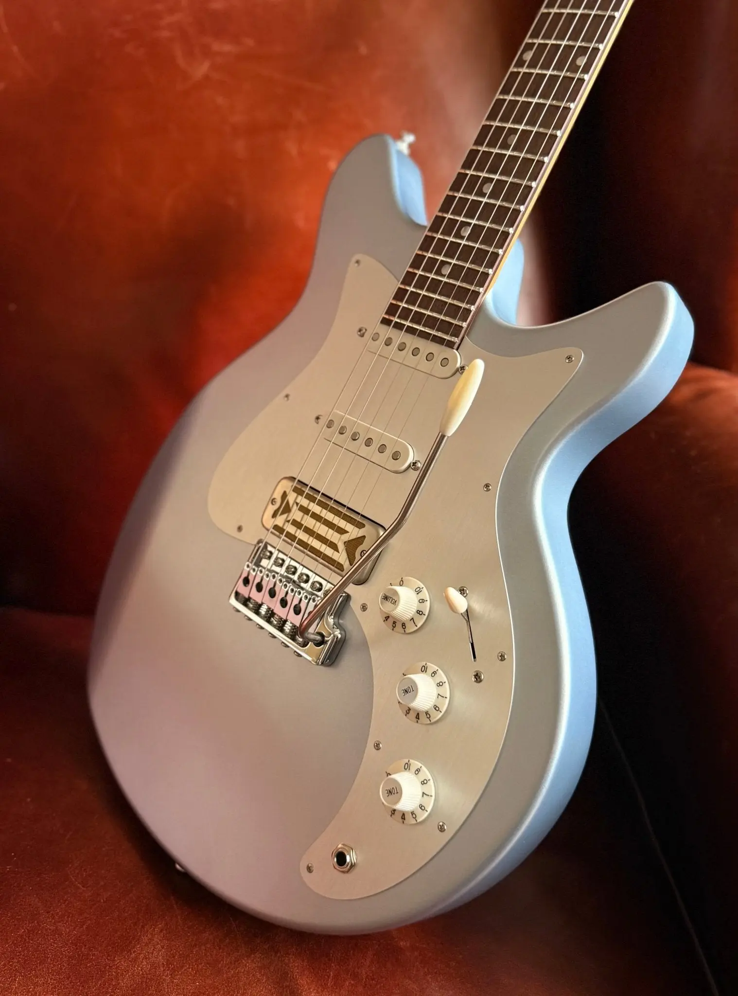 Eastman Fullertone DC62 Ice Metallic Blue  (Price inc. Custom Pro Setup Package) - Image 10