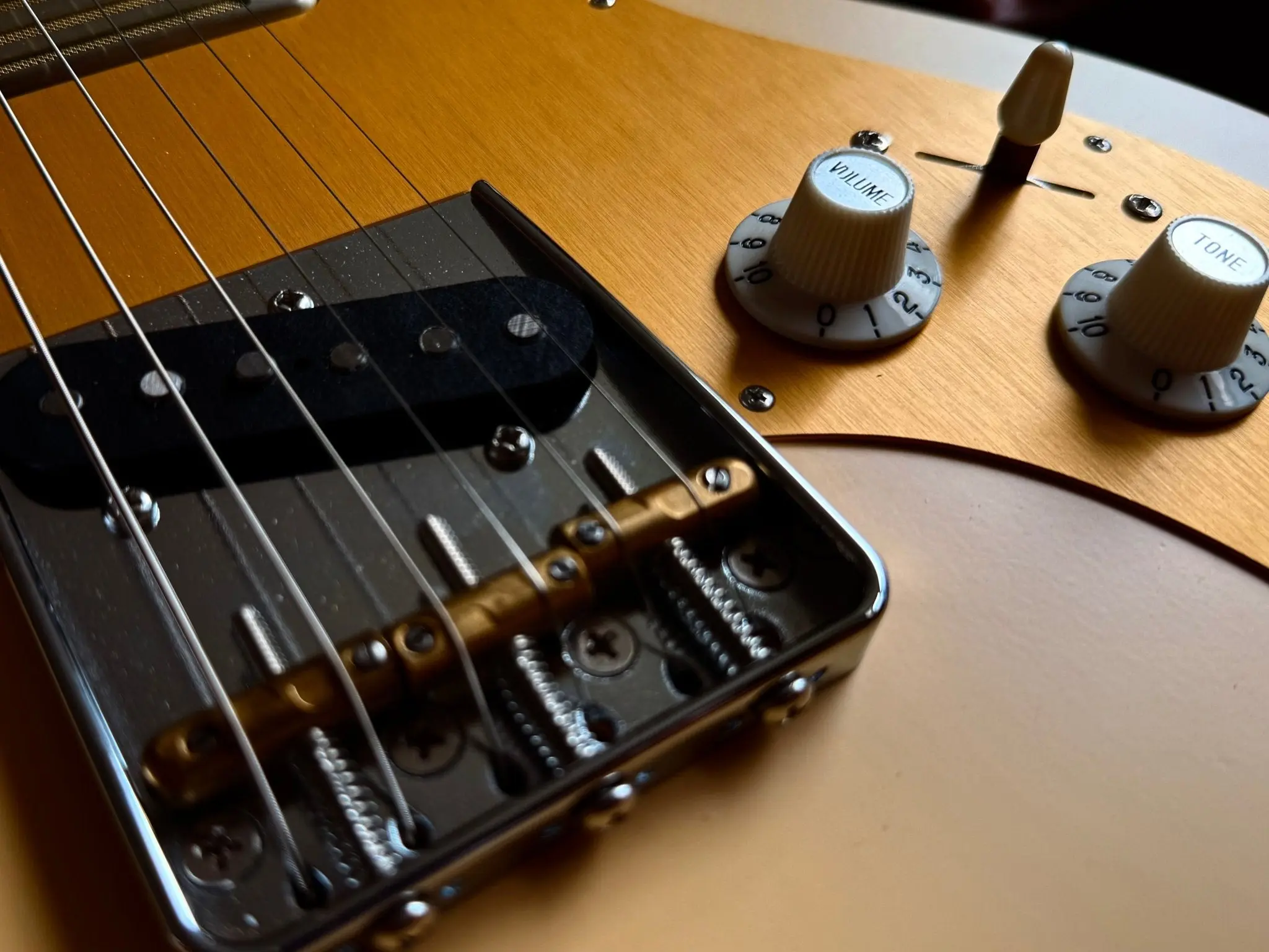 Eastman Fullertone SC52 Desert Sand  (Price inc. Custom Pro Setup Package) - Image 14
