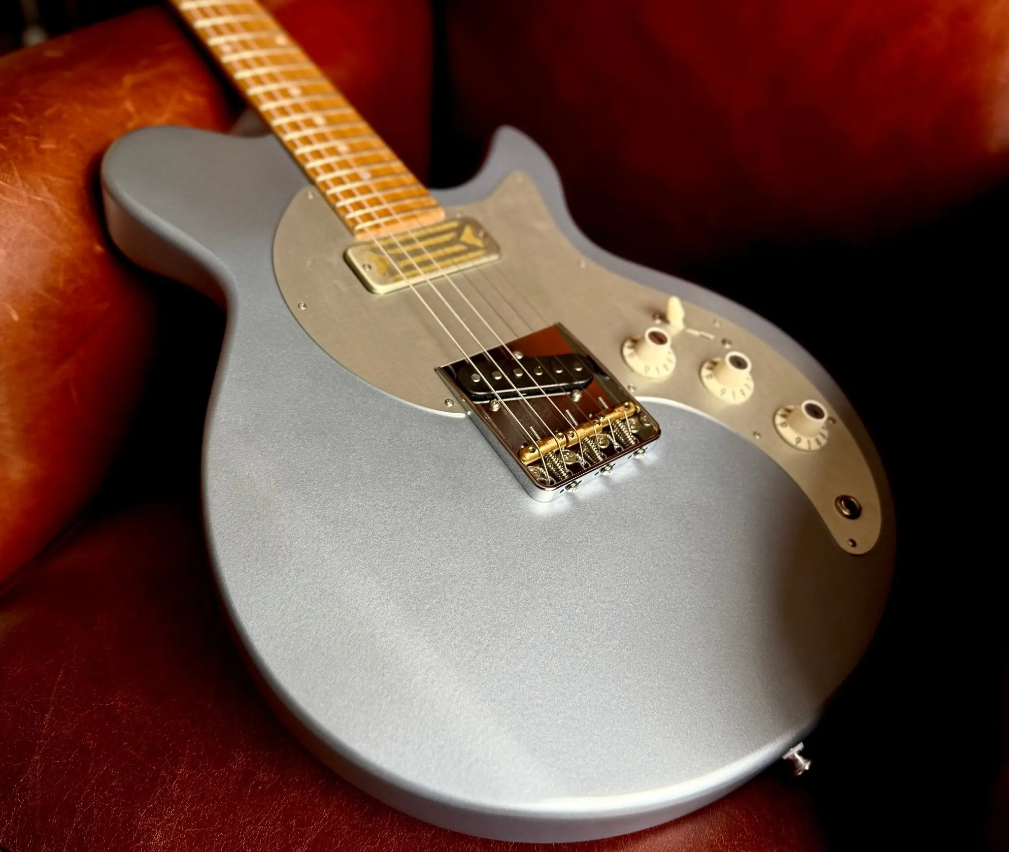 Eastman Fullertone SC52 Ice Blue Metalic  (Price inc. Custom Pro Setup Package) - Image 12
