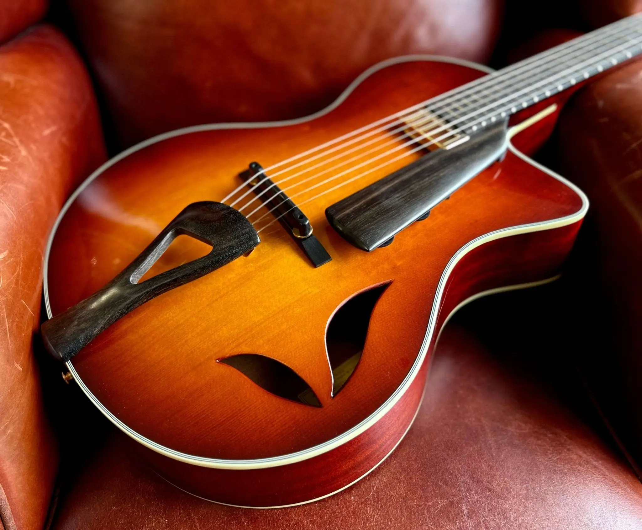 Eastman FV680CE-SB FRANK VIGNOLA MODEL  (Price inc. Custom Pro Setup Package) - Image 12