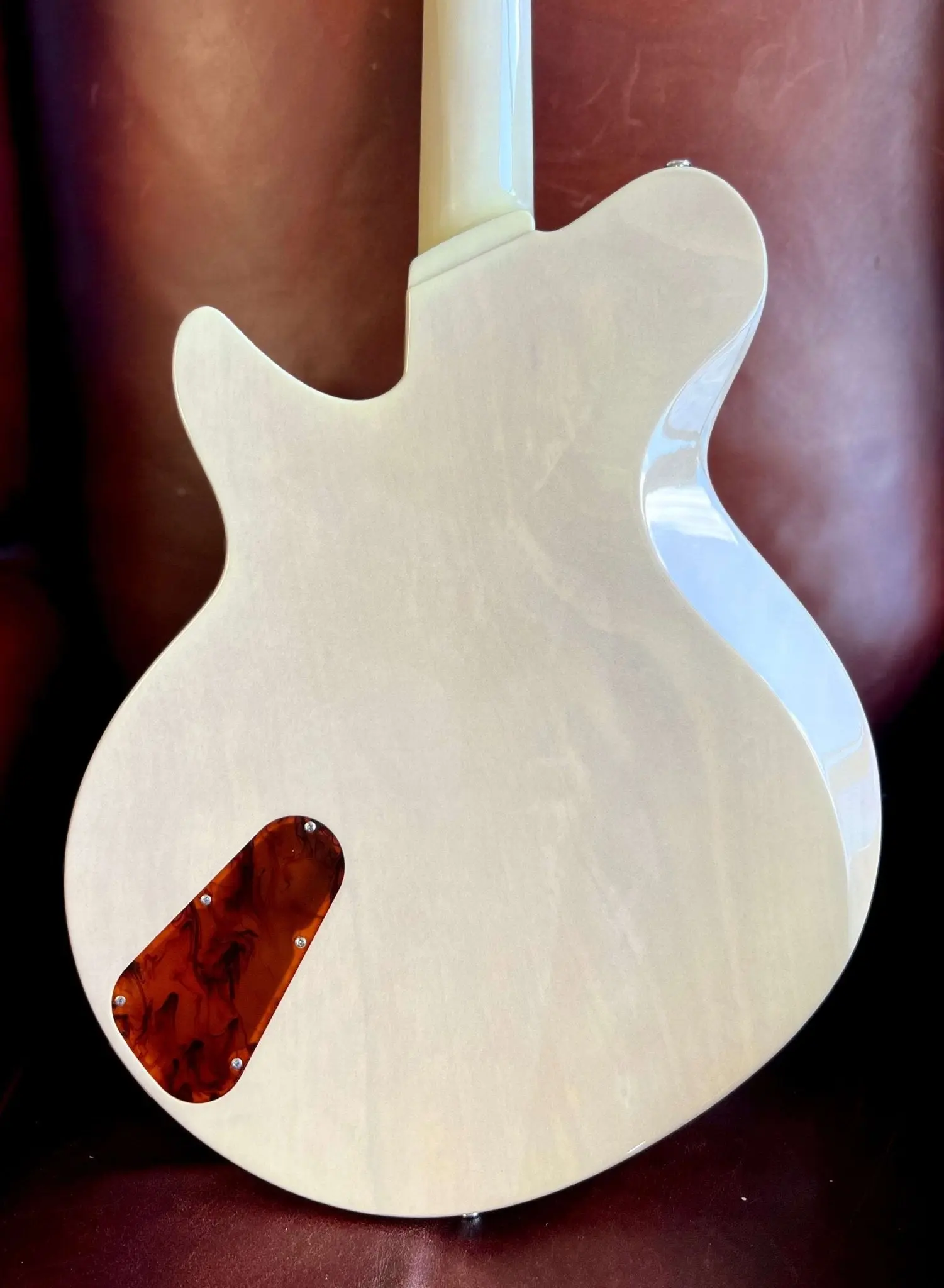 Eastman Juliet-PB Pomona Blonde  (Price inc. Custom Pro Setup Package) - Image 20