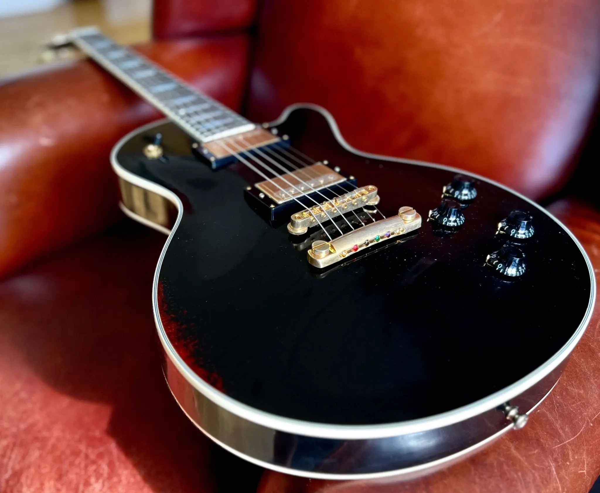 Eastman SB57/V BK  (Price inc. Custom Pro Setup Package) - Image 2