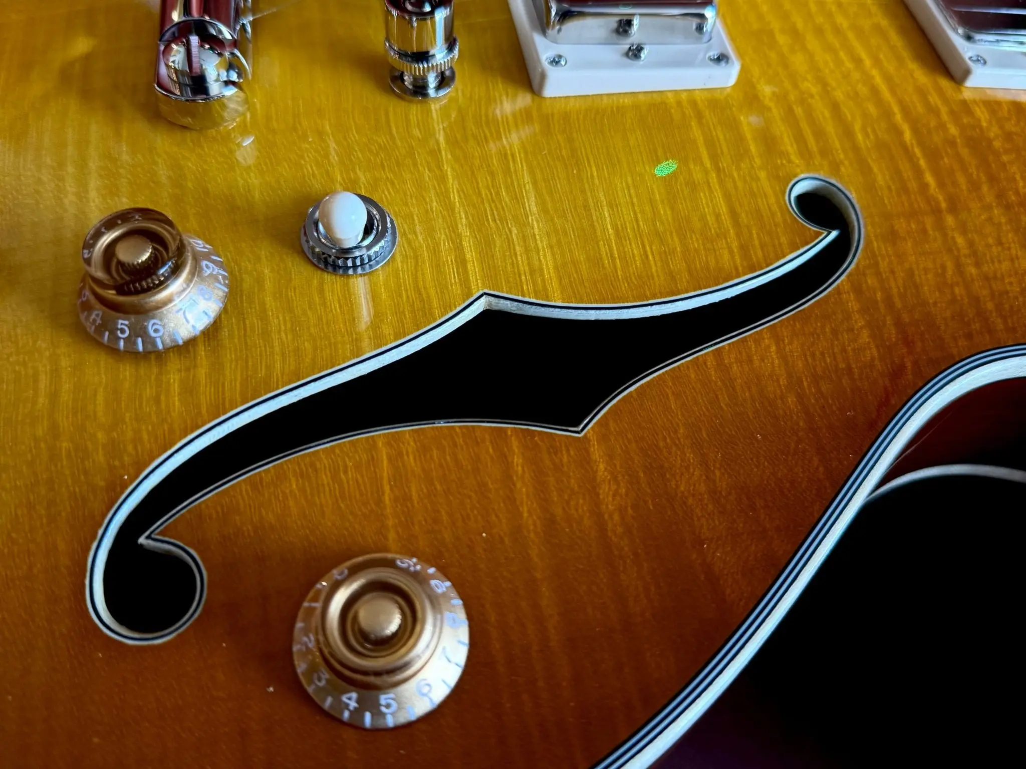 Eastman T185MX Electric Guitar  (Price inc. Custom Pro Setup Package) - Image 3