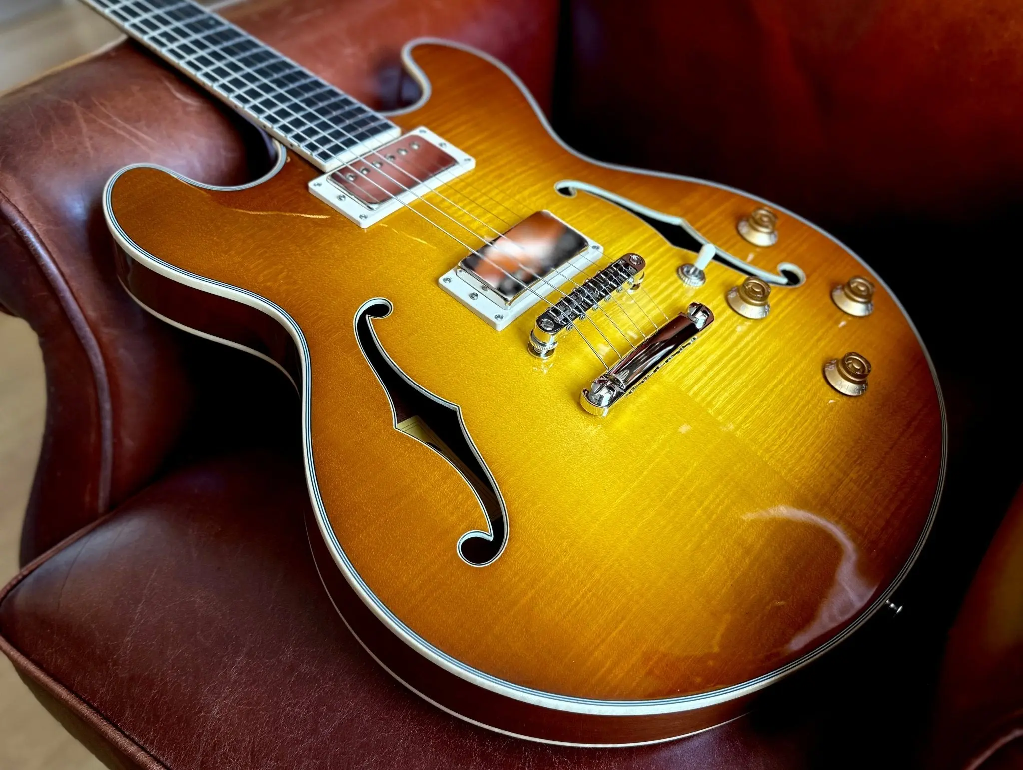 Eastman T185MX Electric Guitar  (Price inc. Custom Pro Setup Package) - Image 7