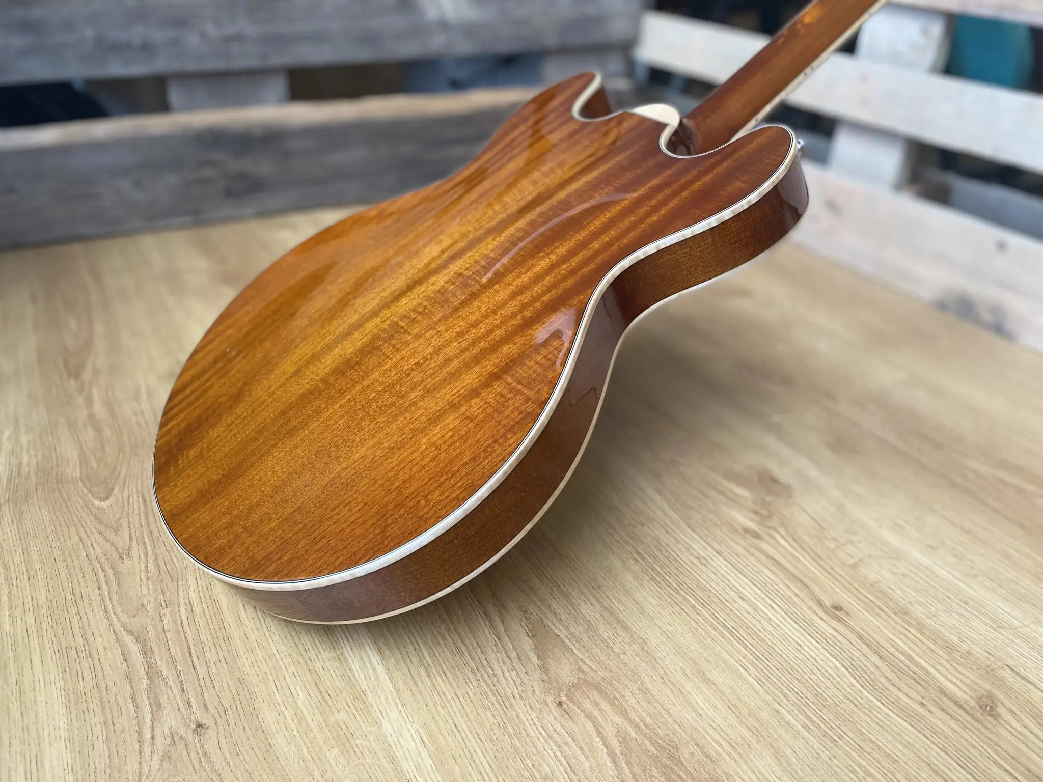 Eastman T185mx GB  (Price inc. Custom Pro Setup Package) - Image 13