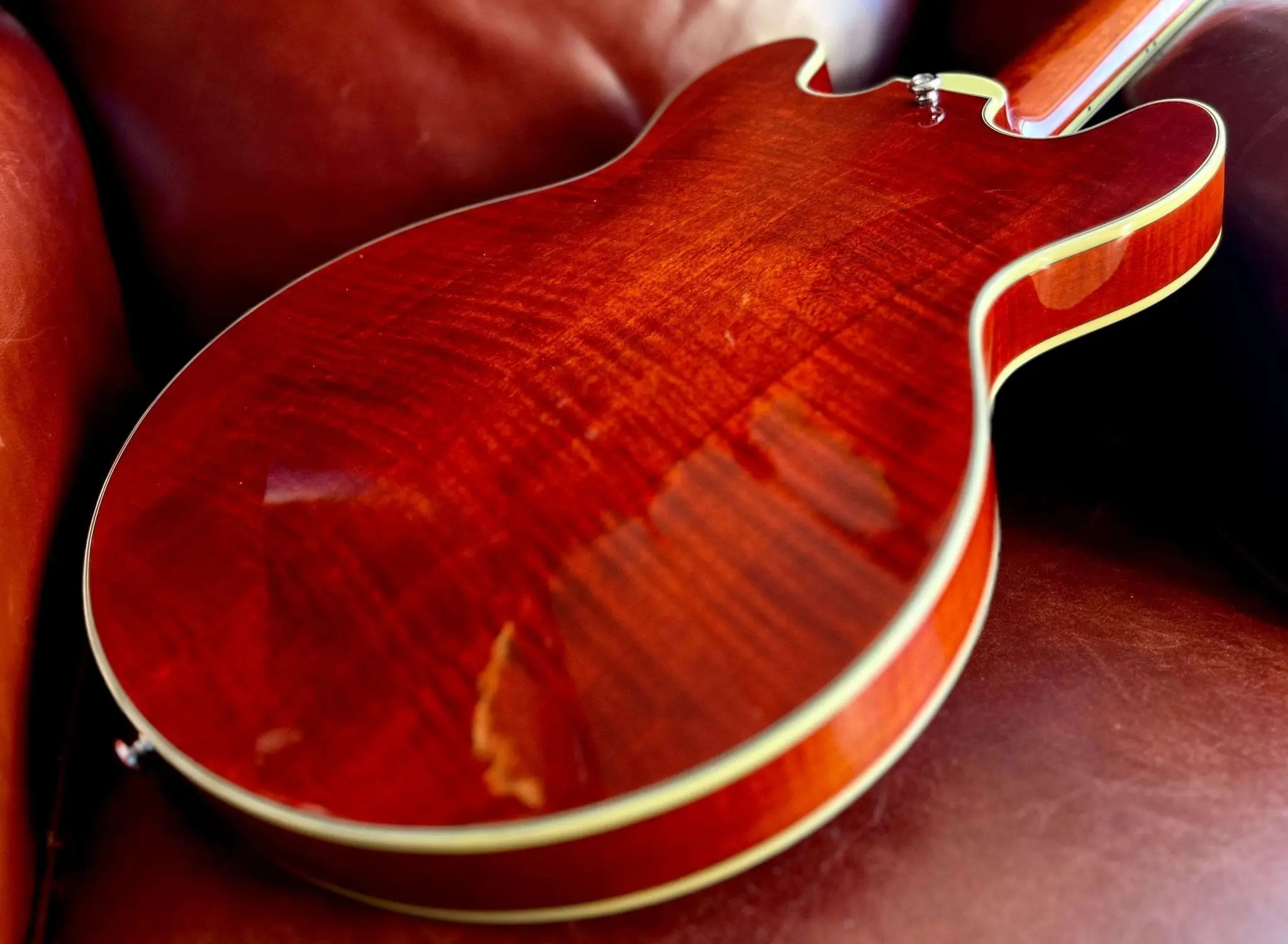 Eastman T484 Classic  (Price inc. Custom Pro Setup Package) - Image 24
