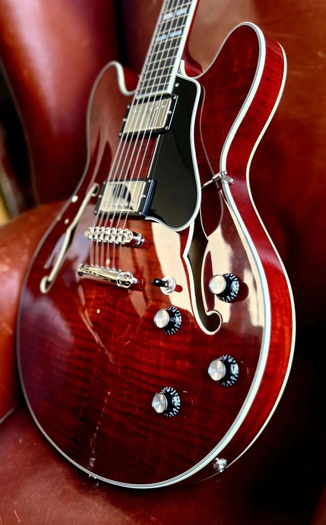 Eastman T486 Classic  (Price inc. Custom Pro Setup Package) - Image 4