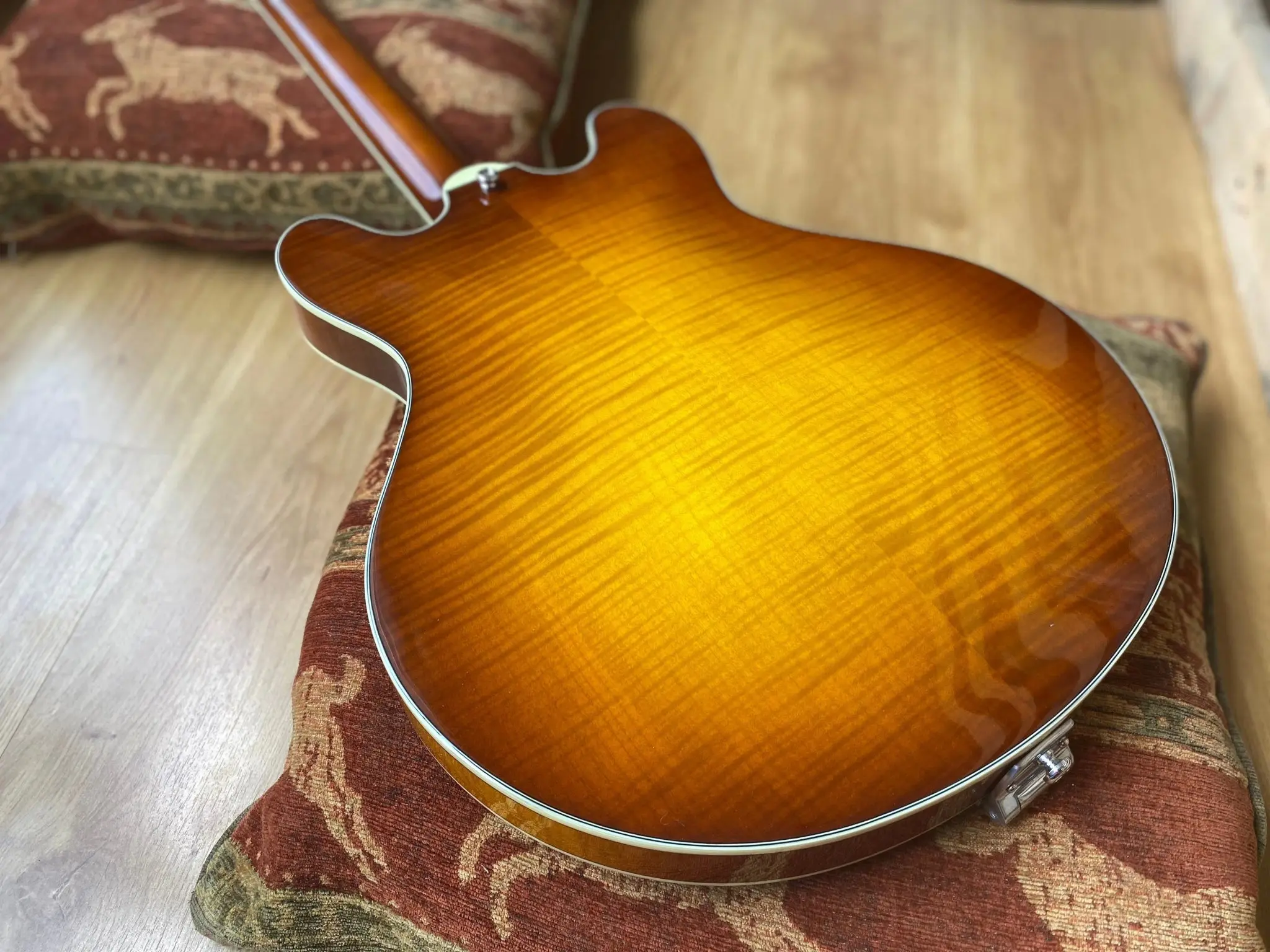 Eastman T486B Goldburst  (Price inc. Custom Pro Setup Package) - Image 8