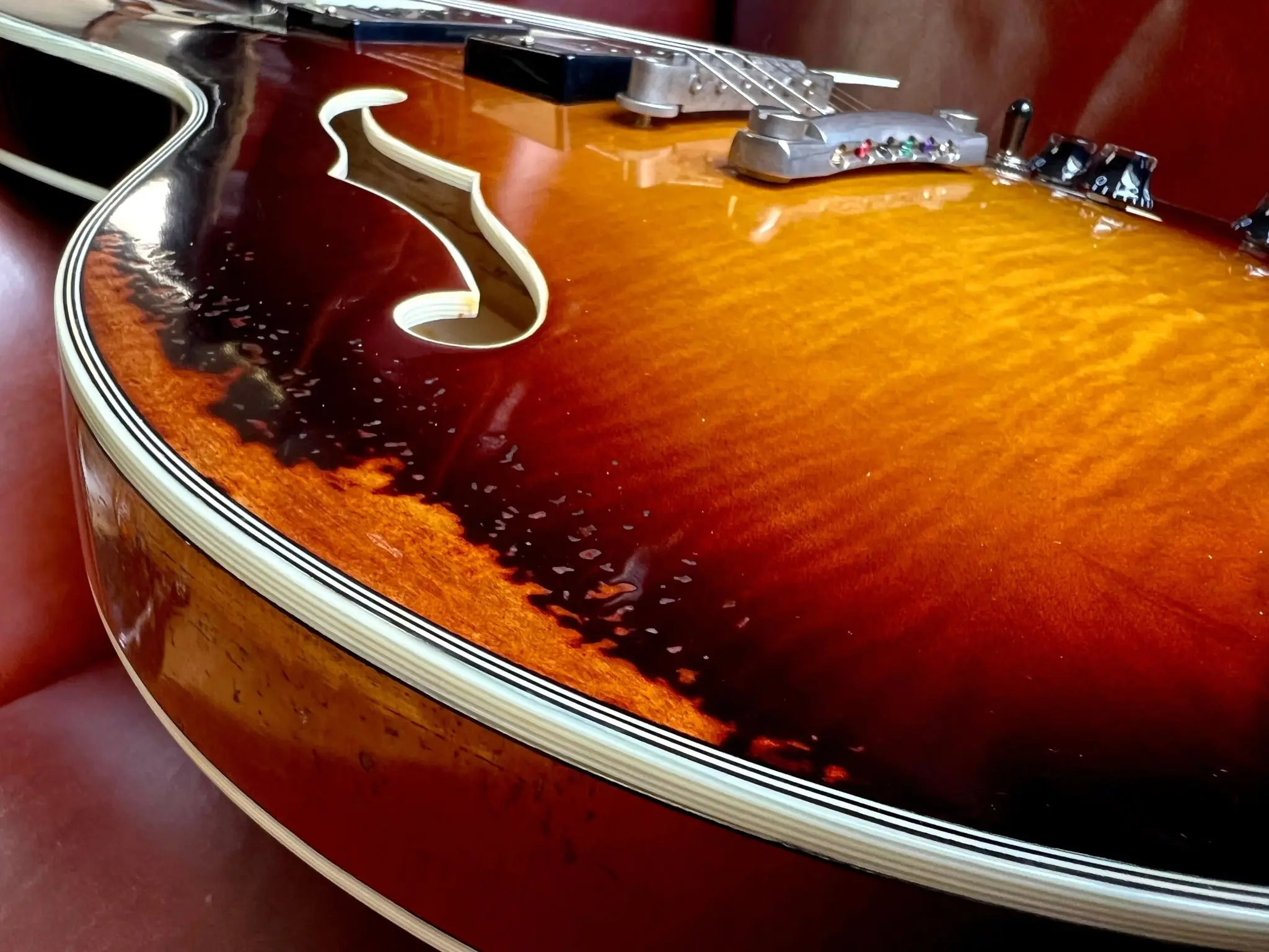 Eastman T59/v Sunburst  (Price inc. Custom Pro Setup Package) - Image 10
