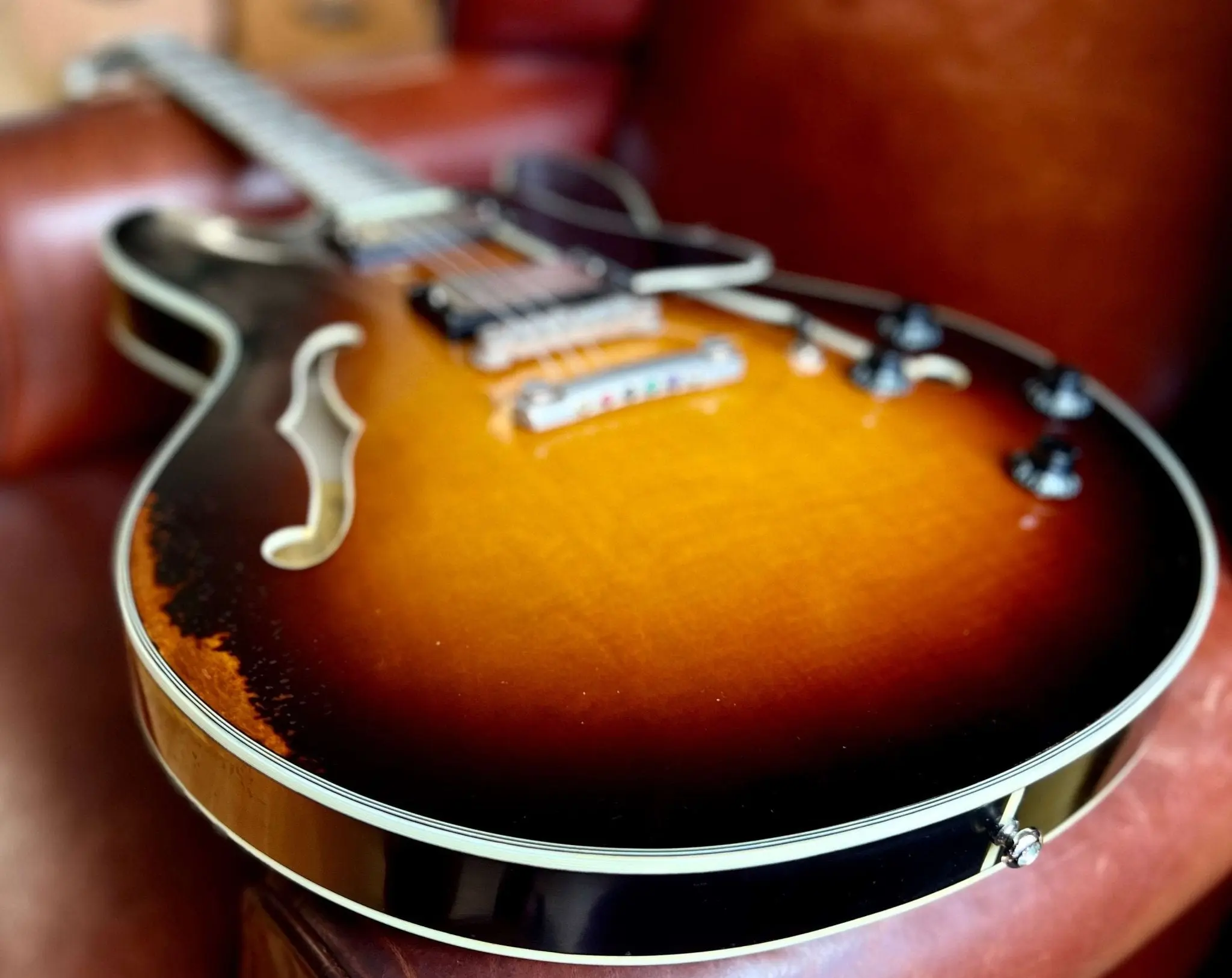 Eastman T59/v Sunburst  (Price inc. Custom Pro Setup Package) - Image 9