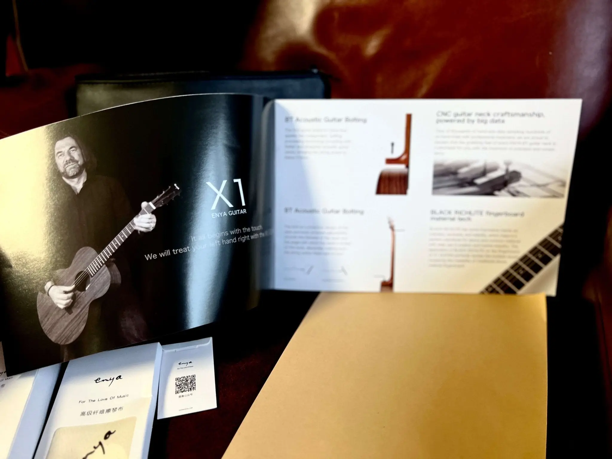 Enya EA-X1 PRO Sunbrust,41" Solid Spruce with Rosewood HPL Guitar+ Gig Bag+Accessories(String+Capo+ Pick+Strap+Wrench+ Cleaning Cloth) w' £225 Custom Pro Setup Package Included - Image 17