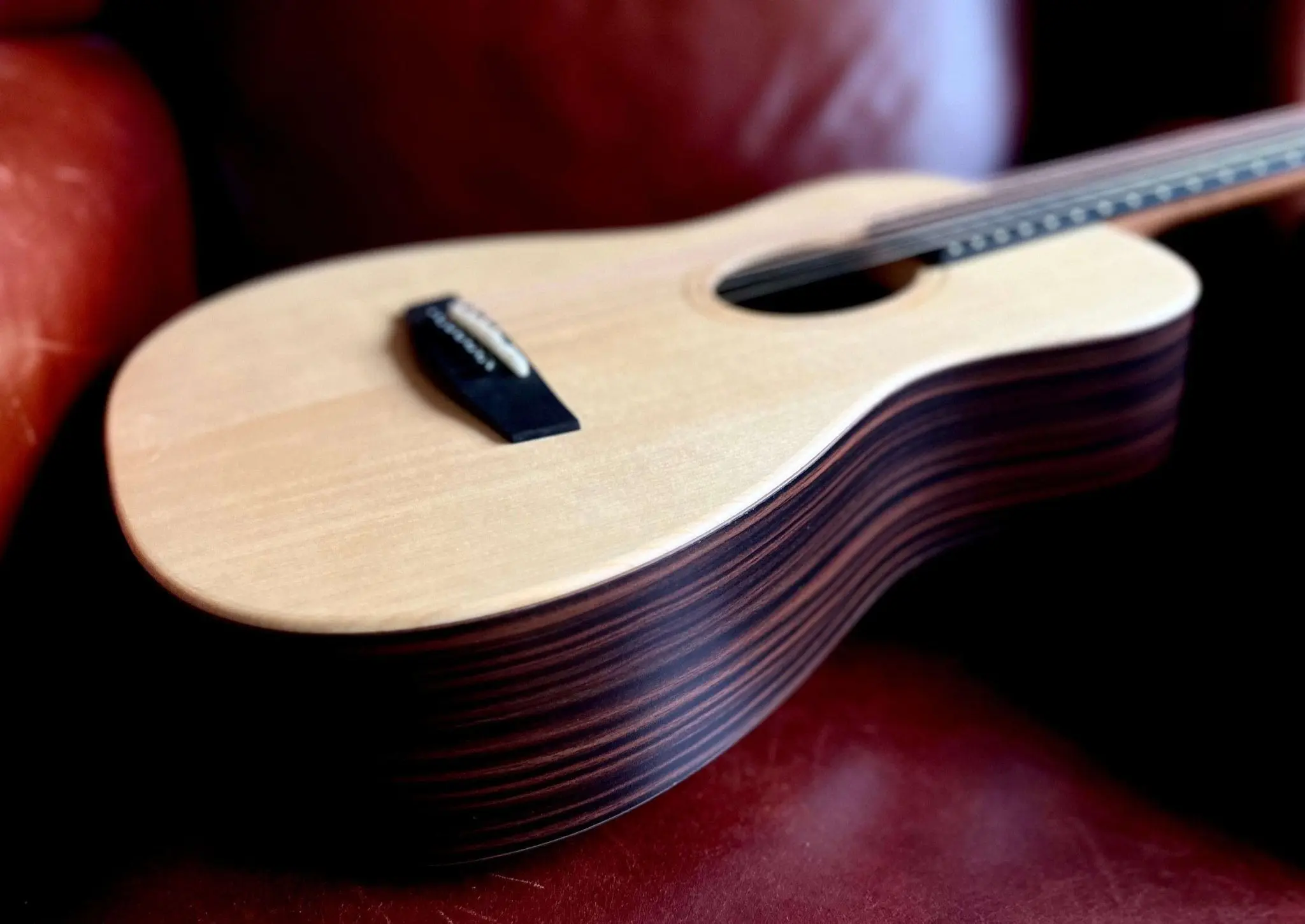 Enya EBX1 Pro EQ Spruce 1/2 Size 34" Electro Acoustic Travel / Childrens Guitar - Image 15