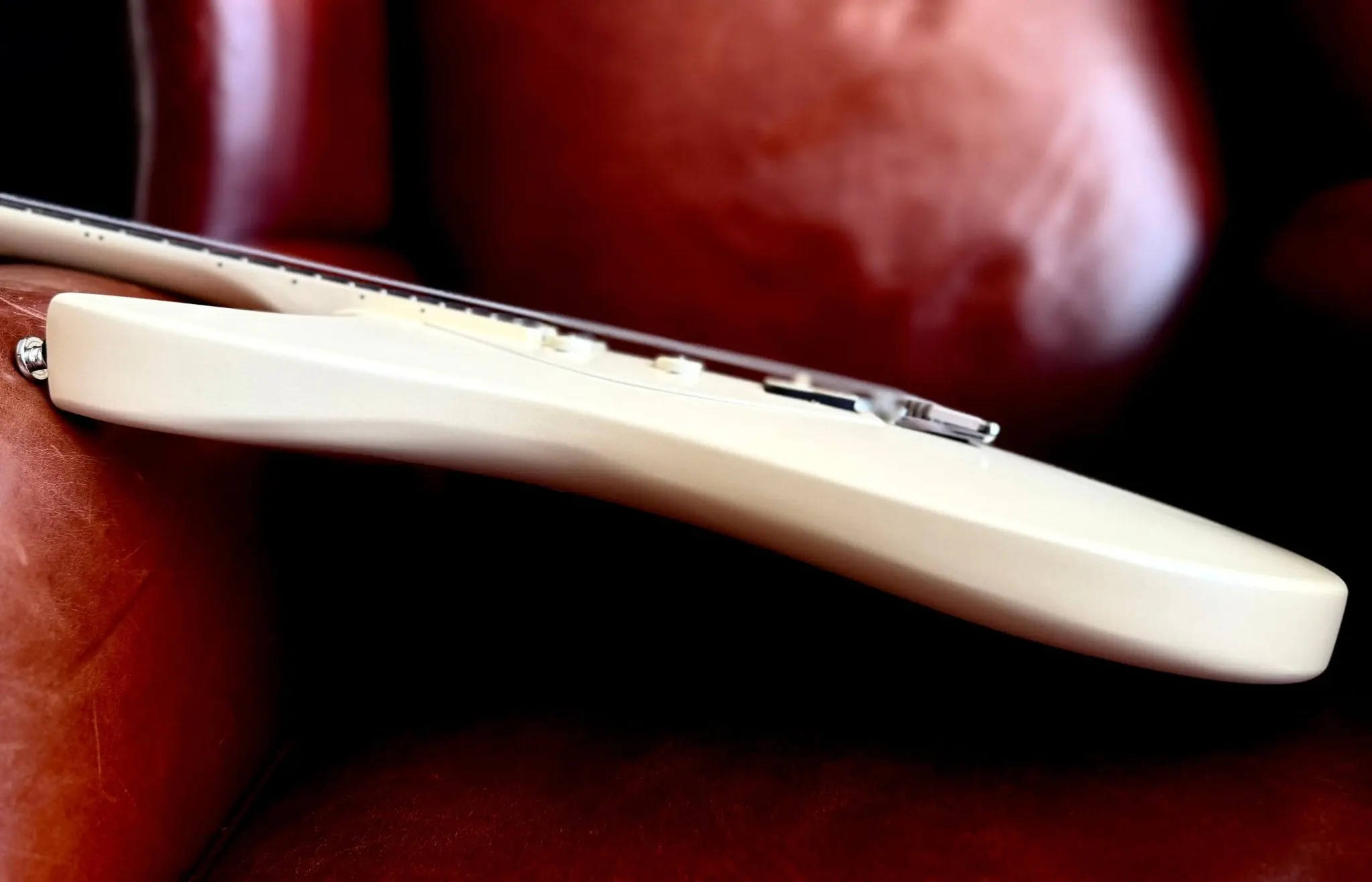 Enya Inspire Electric Smart Guitar in White - Image 18