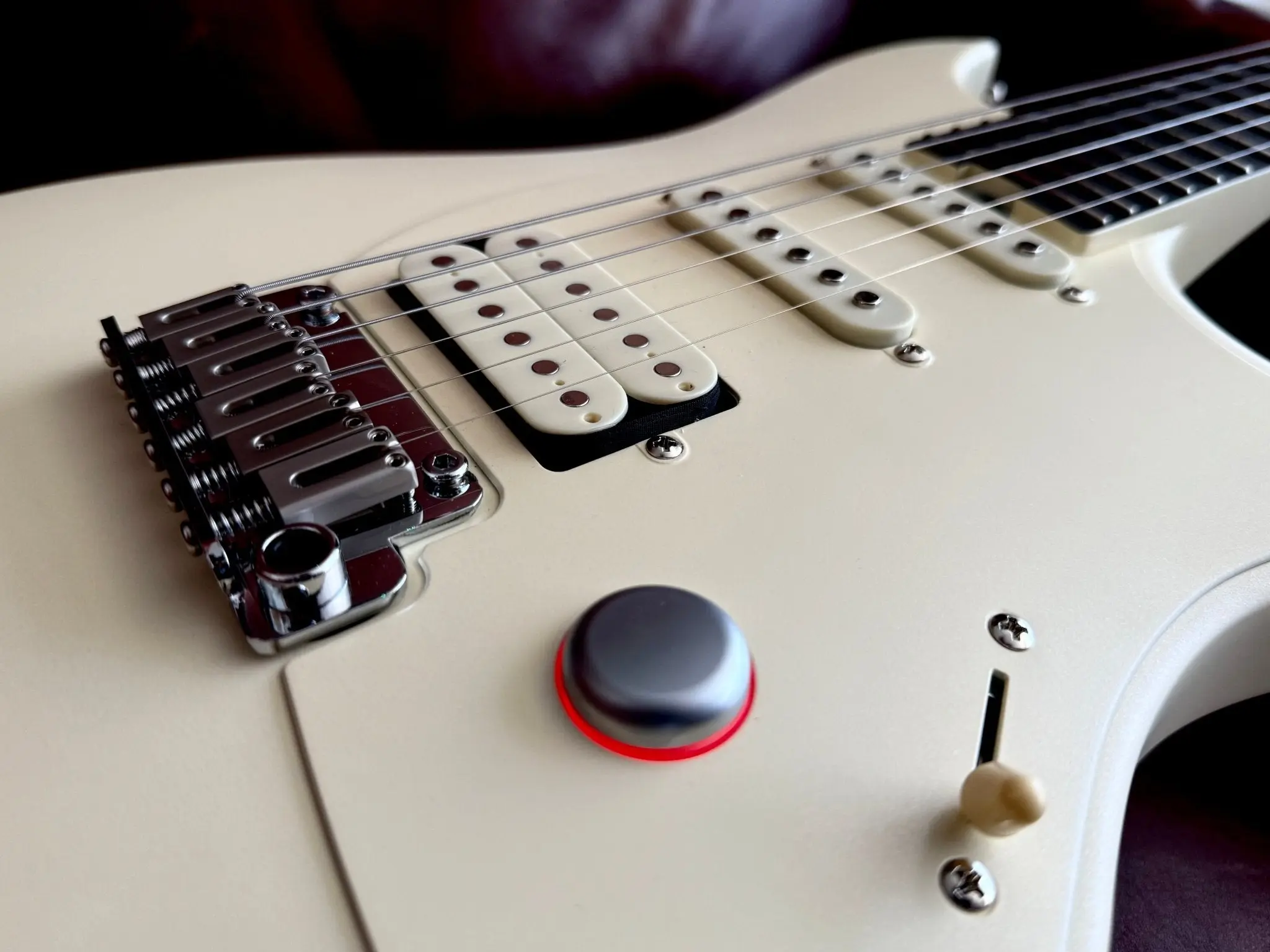 Enya Inspire Electric Smart Guitar in White - Image 24