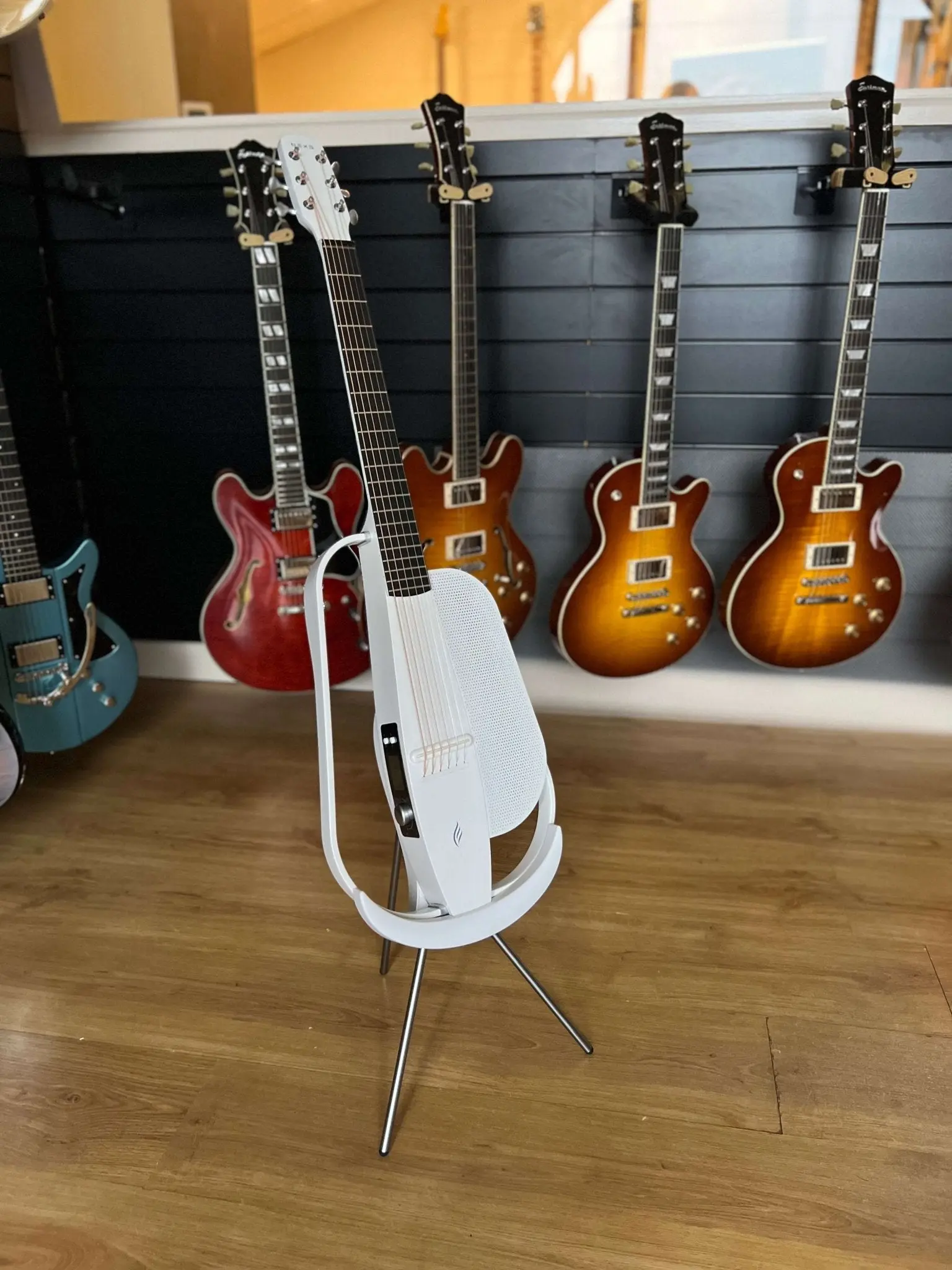 Enya NEXG2 White Guitar and Looper Pedal & Mic Package - Image 3
