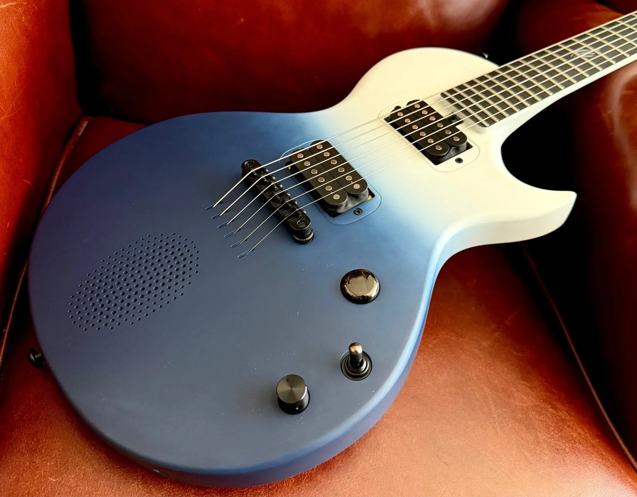 Enya Nova Go Sonic Ocean Blue, Electric Guitar (Guitar with case and accessories) - Image 7