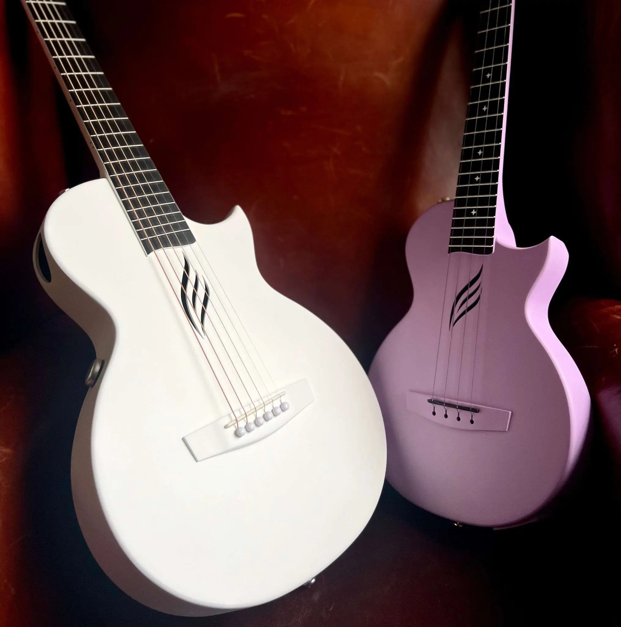 Enya Nova GO SP1-WH White  Nova Go Carbo fibre electro guitar with Bluetooth - Image 11