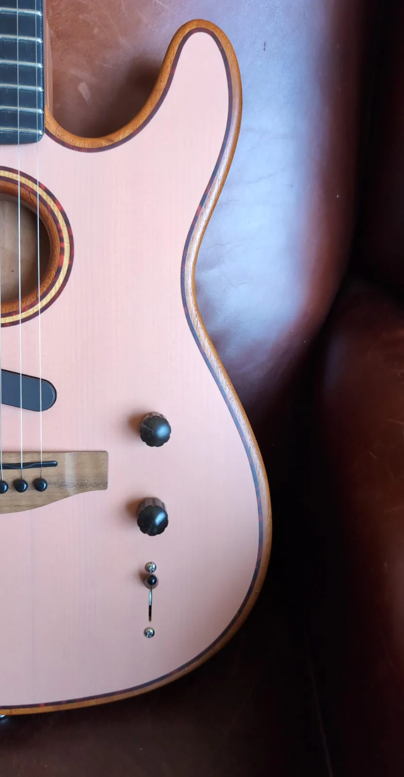 Fender USA Acoustasonic Telecaster - Shell Pink (Used) - Image 3