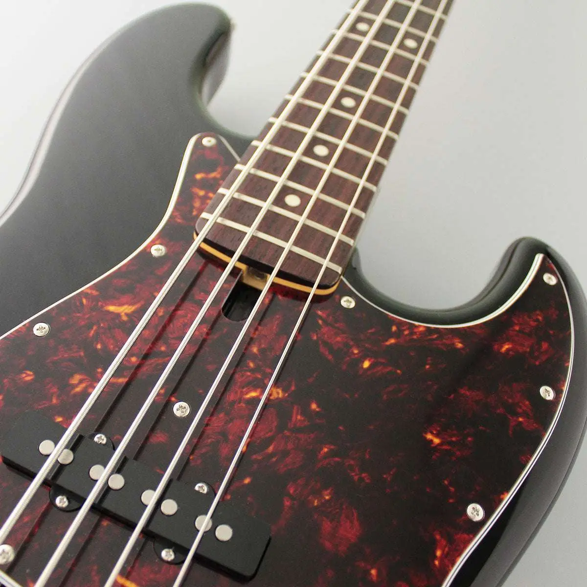 FGN Neoclassic NJB100RAL, Black Bass Guitar - Image 3