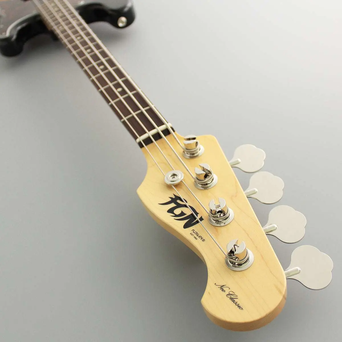 FGN Neoclassic NPB100RAL, 3 Tone Sunburst Bass Guitar - Image 5