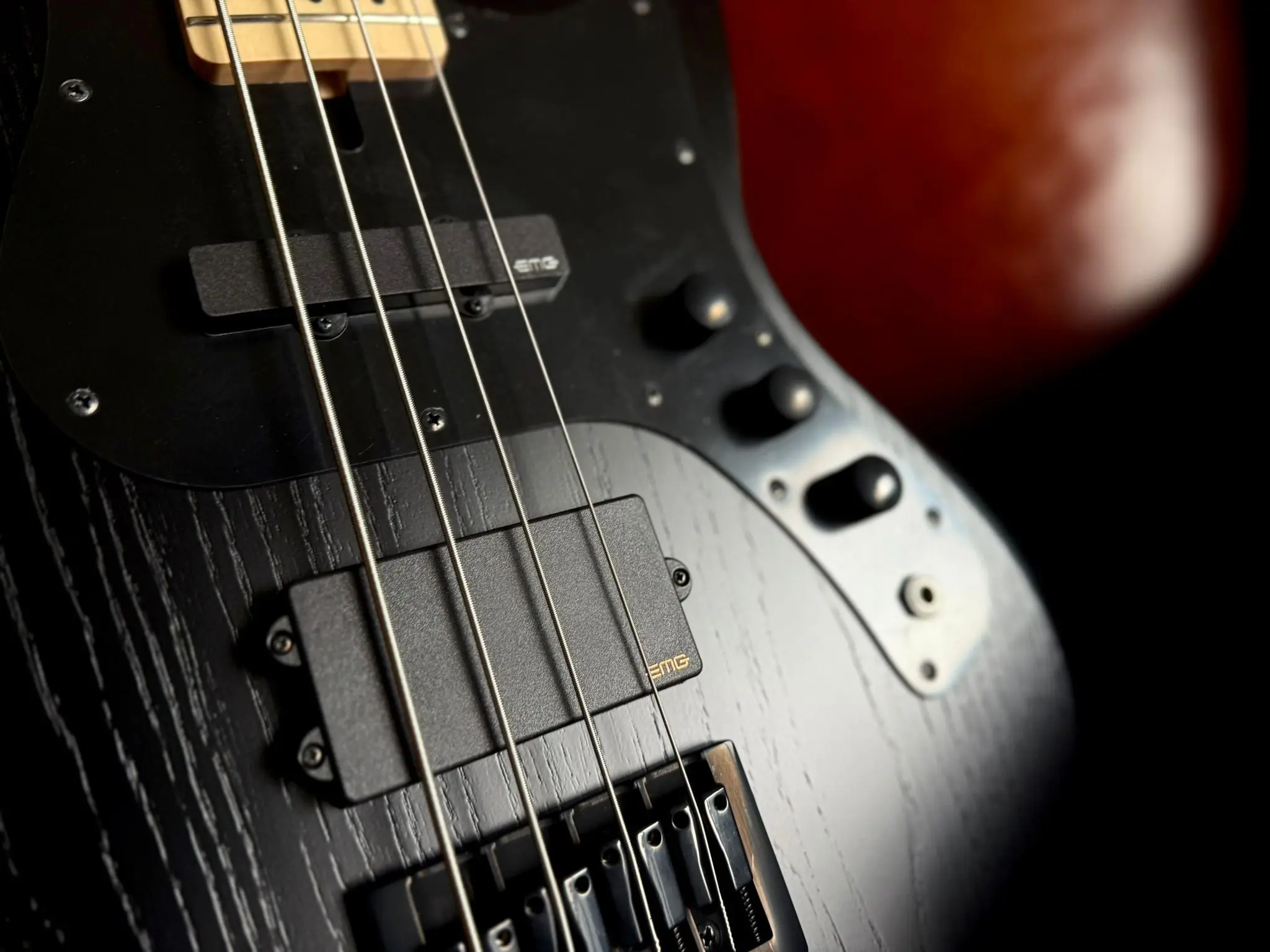 FGN J Standard Mighty Jazz, JMJ2ASHDEM Open Pore Black Bass Guitar - Image 10