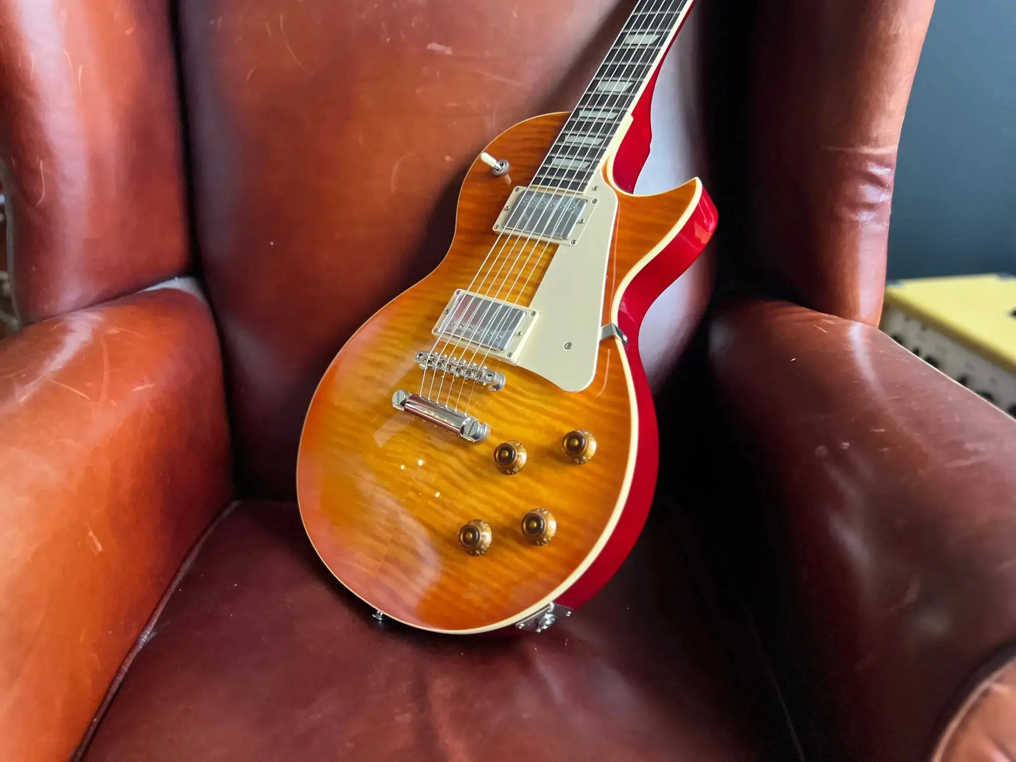 FGN Neo Classic NLS10RFM, Cherry Burst Electric Guitar - Image 4