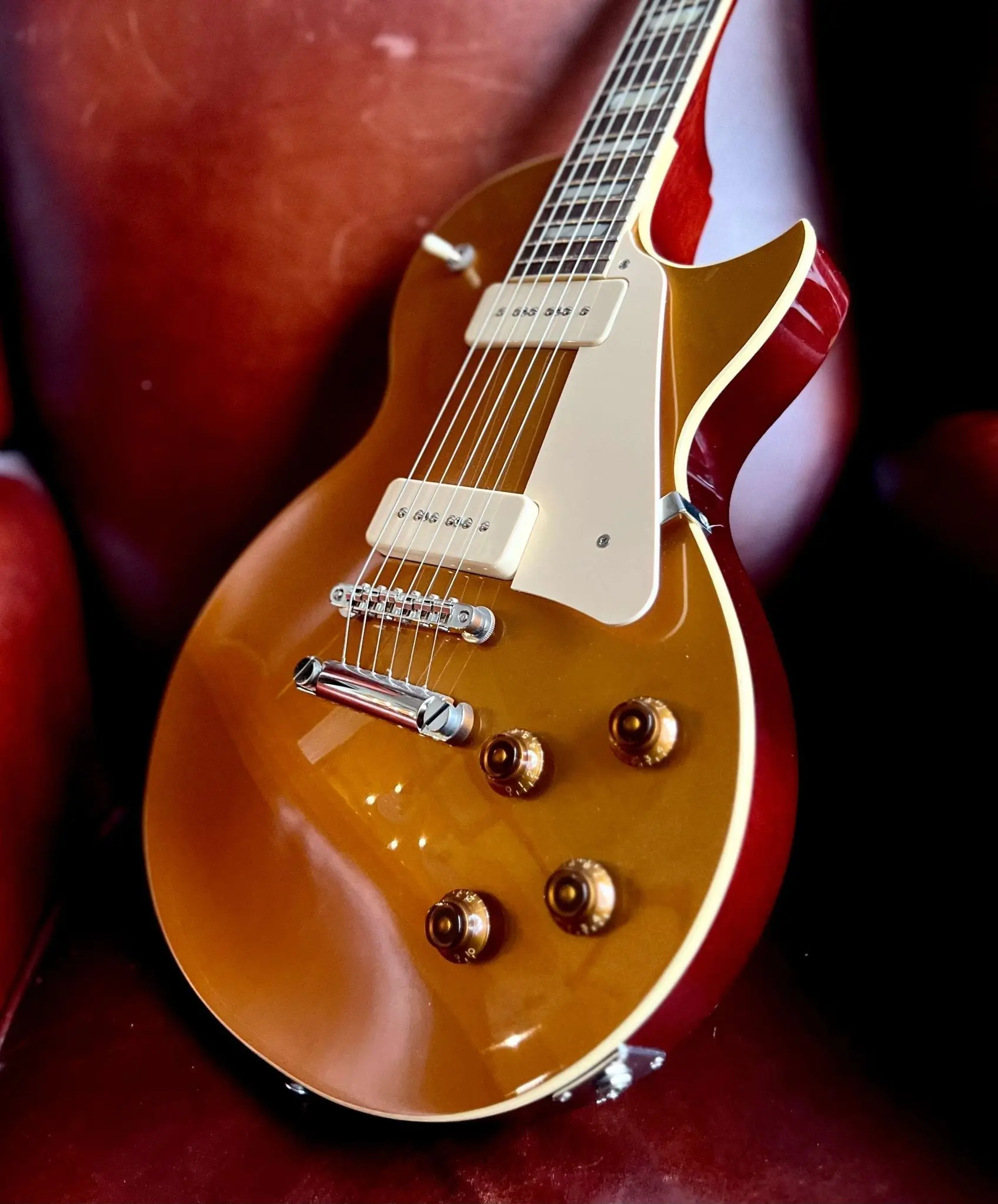 FGN Neo Classic NLS11RMP, Antique Gold Electric Guitar - Image 10