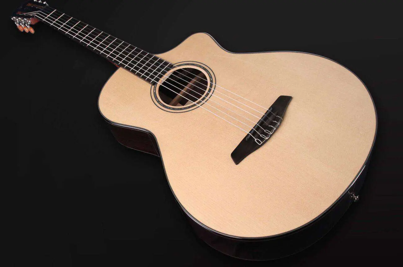 Furch GNc 4-SR Sitka spruce / Indian rosewood GNc (2026 CNR Active Upgrade Model) - Image 12