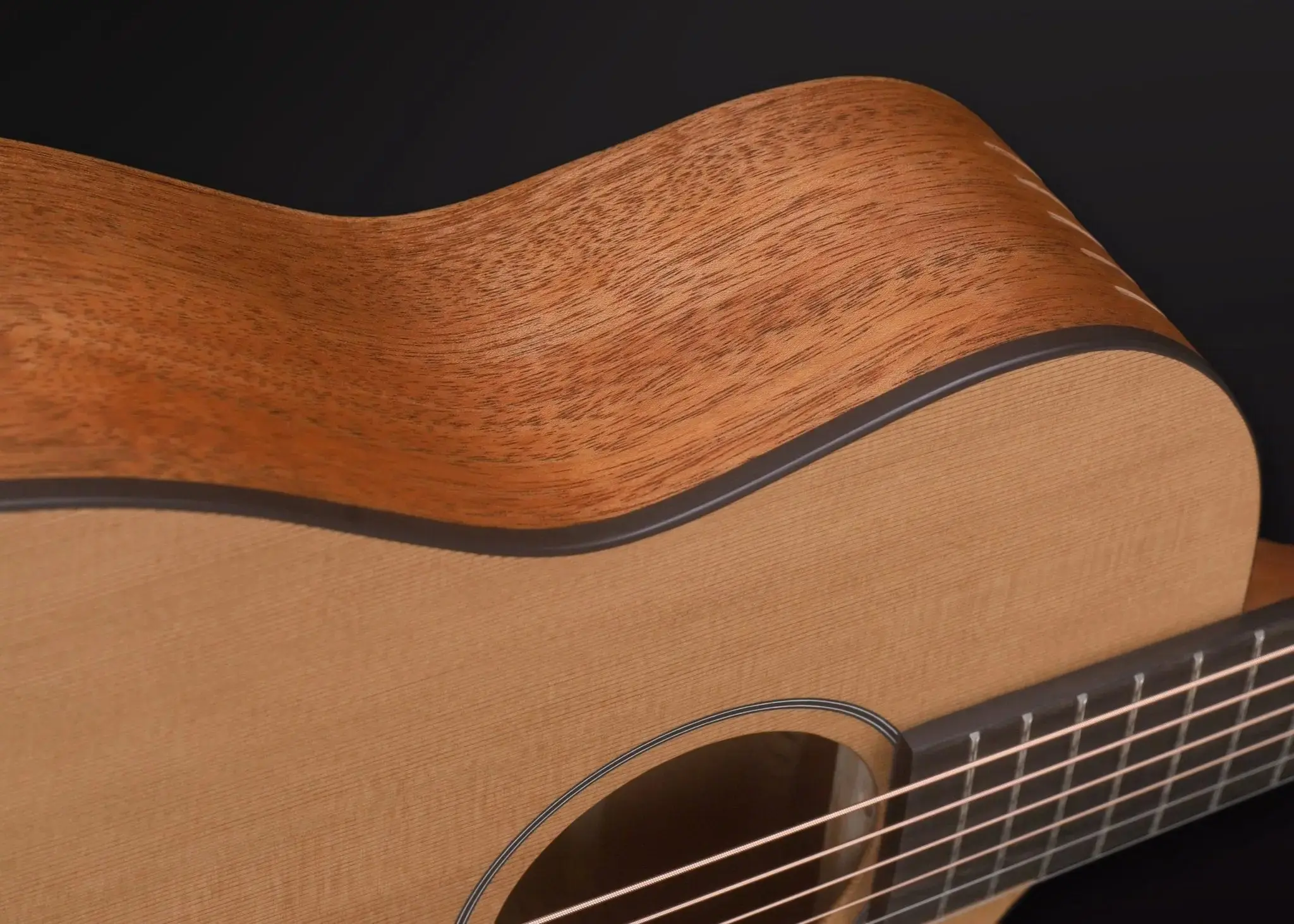 Furch Pioneer CM Left Handed : Western red cedar top with African mahogany back and sides (Furch Mini / Travel Guitar) (2026 CNR Active Upgrade Model) - Image 24