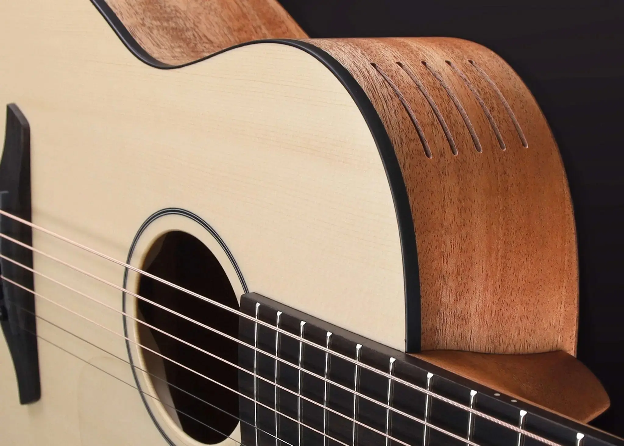 Furch Pioneer EM Left Handed: Engelmann spruce top with African mahogany back and sides. (Furch Mini / Travel Guitar) (2026 CNR Active Upgrade Model) Left Handed - Image 2