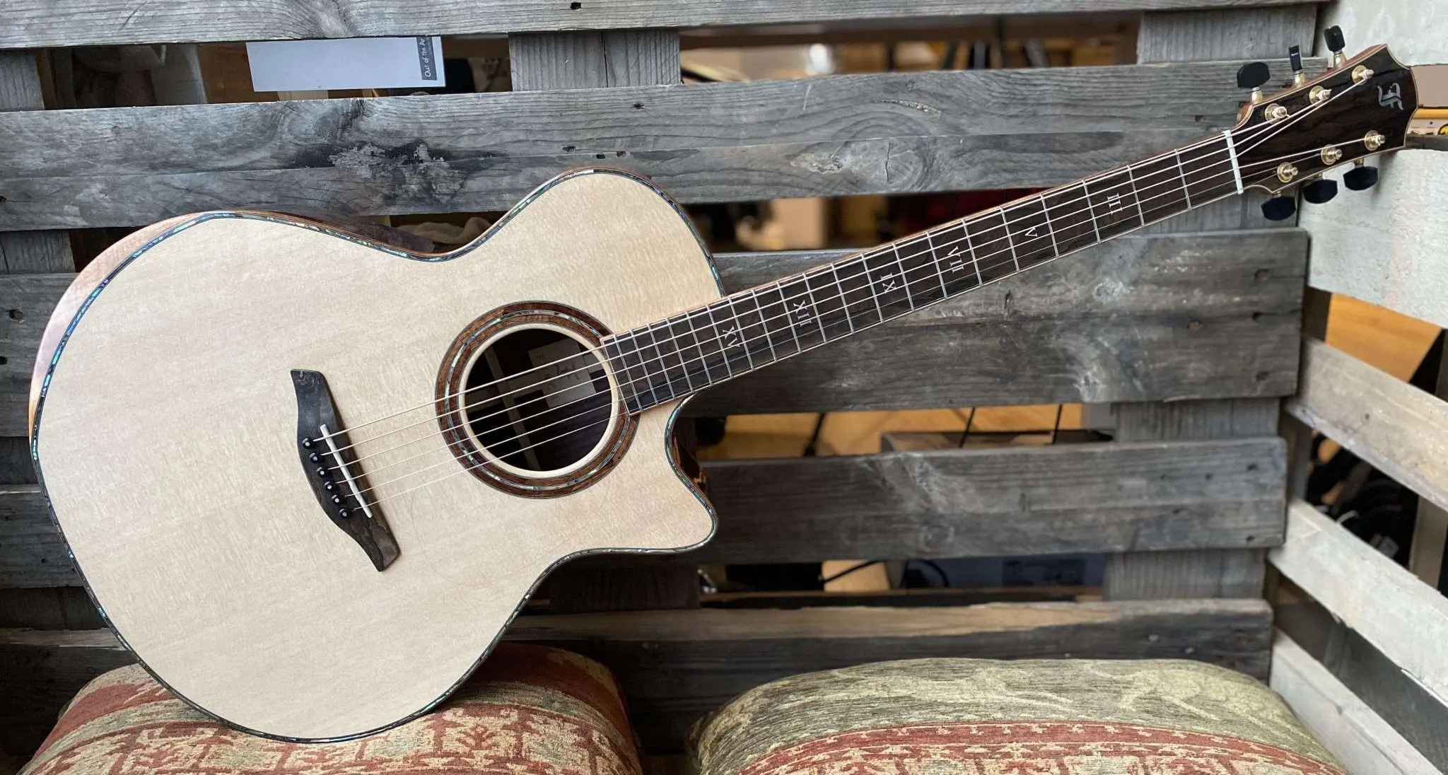 Furch Red Deluxe Gc SR with Duo Bevel Master Grade Spruce/Rosewood (2026 CNR Active Upgrade Model) - Image 25