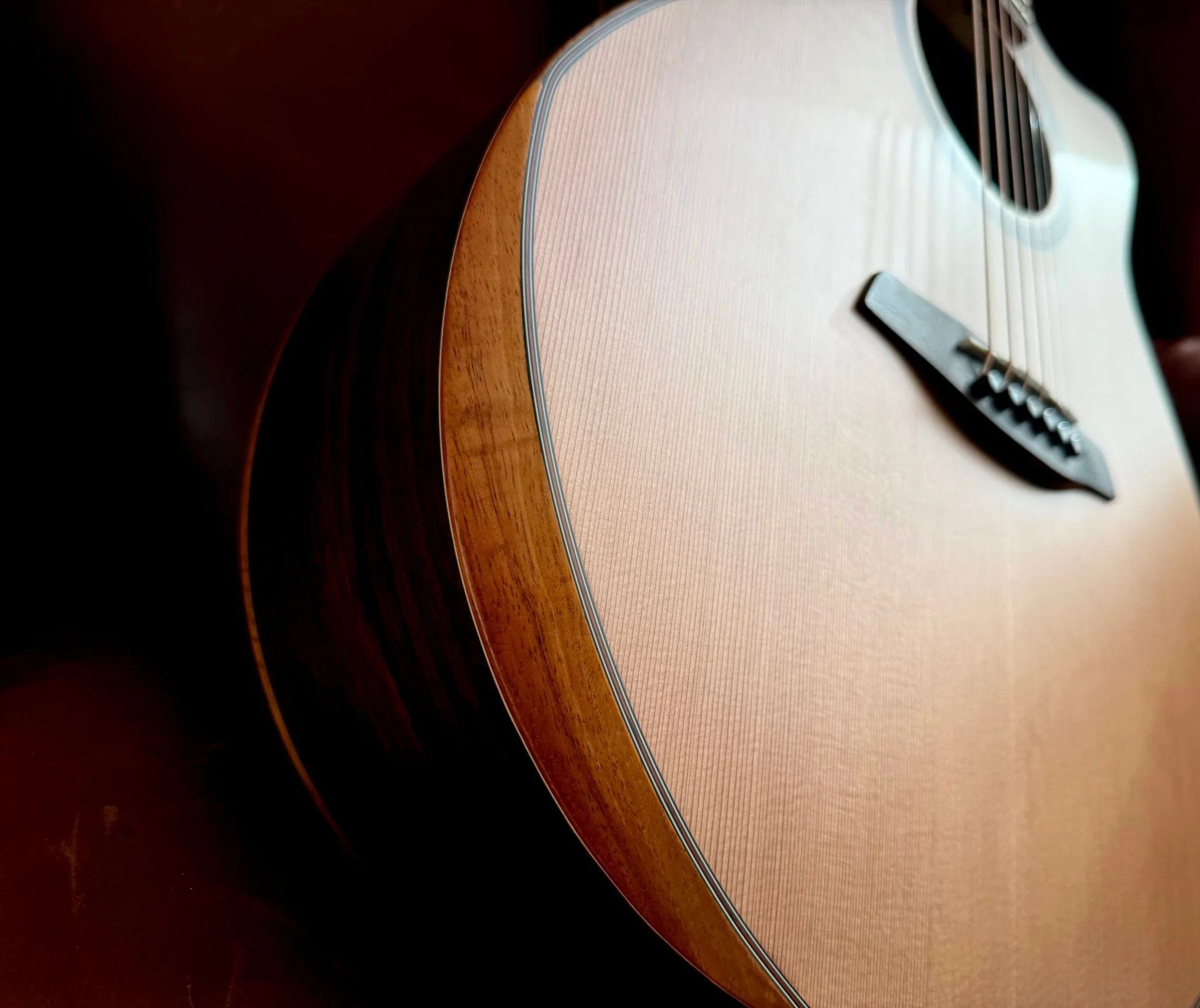 Furch Red Pure Deluxe Limited Run Malaysian Blackwood With Alpine Solid Cedar Top (2026 CNR Active Upgrade Model) - Image 13