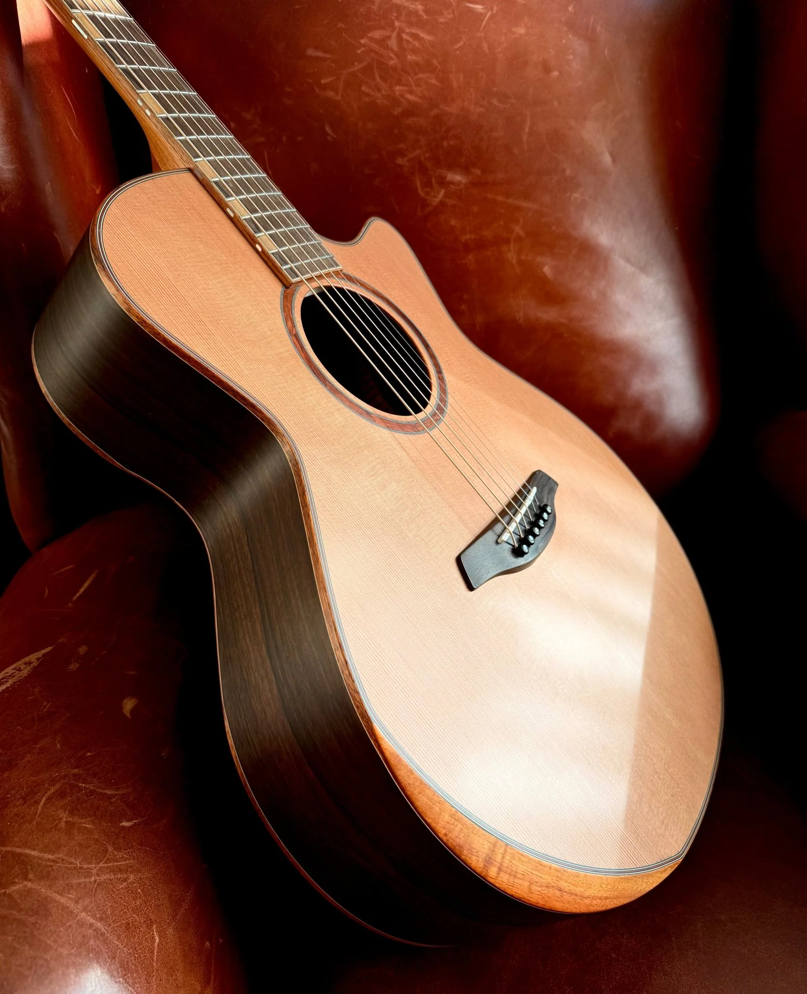 Furch Red Pure Deluxe Limited Run Malaysian Blackwood With Alpine Solid Cedar Top (2026 CNR Active Upgrade Model) - Image 5