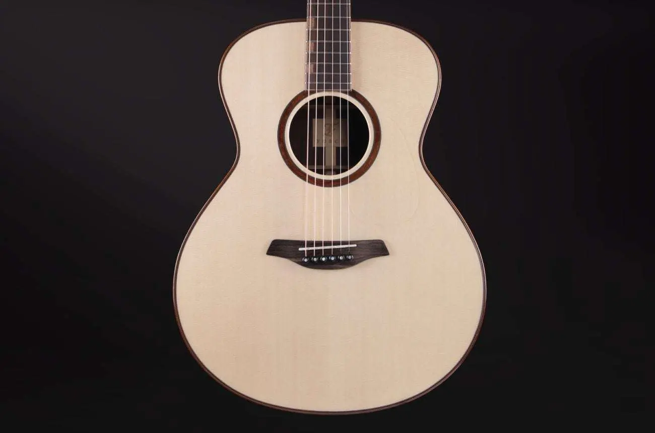Furch Red Pure OM-LR, Acoustic Guitar (2026 CNR Active Upgrade Model) - Image 10