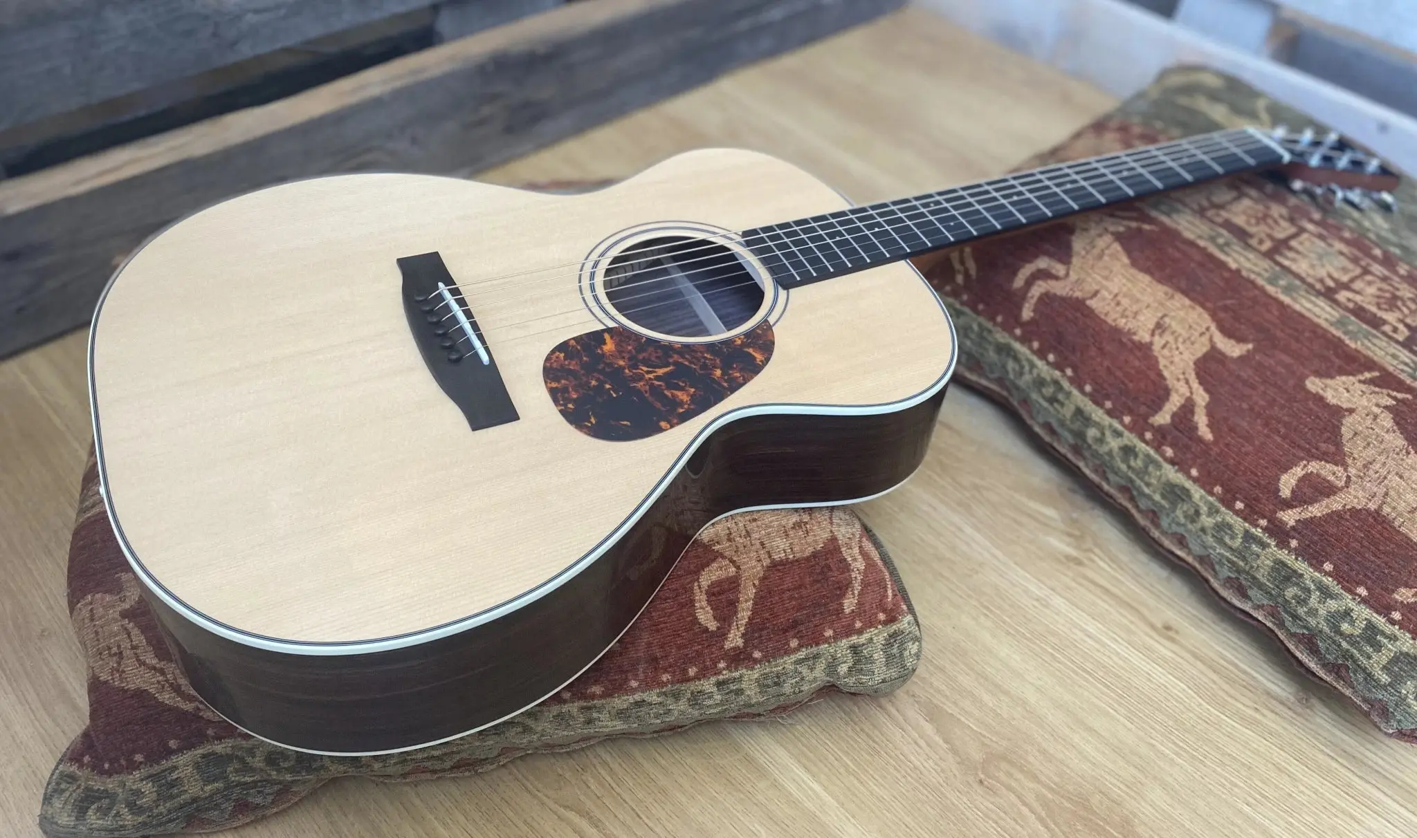 Furch Vintage 1 OM-SR Orchestra model Acoustic Guitar (2026 CNR Active Upgrade Model) - Image 10