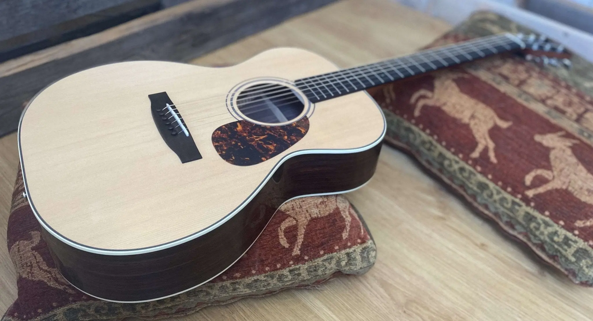 Furch Vintage 1 OM-SR Orchestra model Acoustic Guitar (2026 CNR Active Upgrade Model) - Image 14