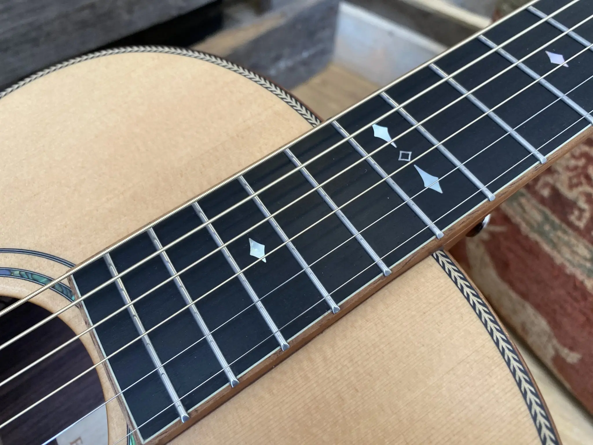 Furch Vintage 3 OOM SR Acoustic Guitar (2026 CNR Active Upgrade Model) - Image 7