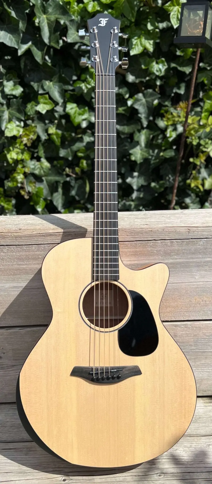 Furch Violet Deluxe Gc EM Engelmann Spruce Deluxe Acoustic Guitar (2026 CNR Active Upgrade Model) - Image 9