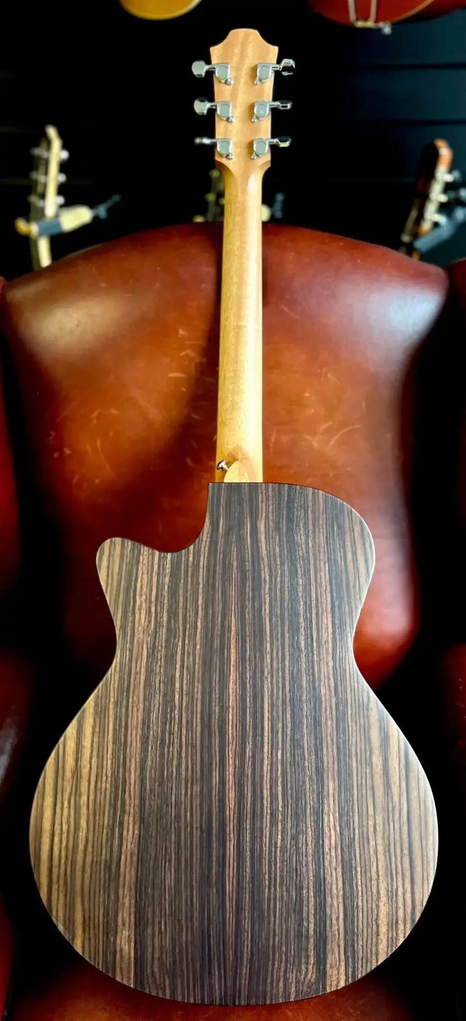 Furch Violet Gc ER Engelmann Spruce With Rosewood Back & Sides Acoustic Guitar (2026 CNR Active Upgrade Model) - Image 13