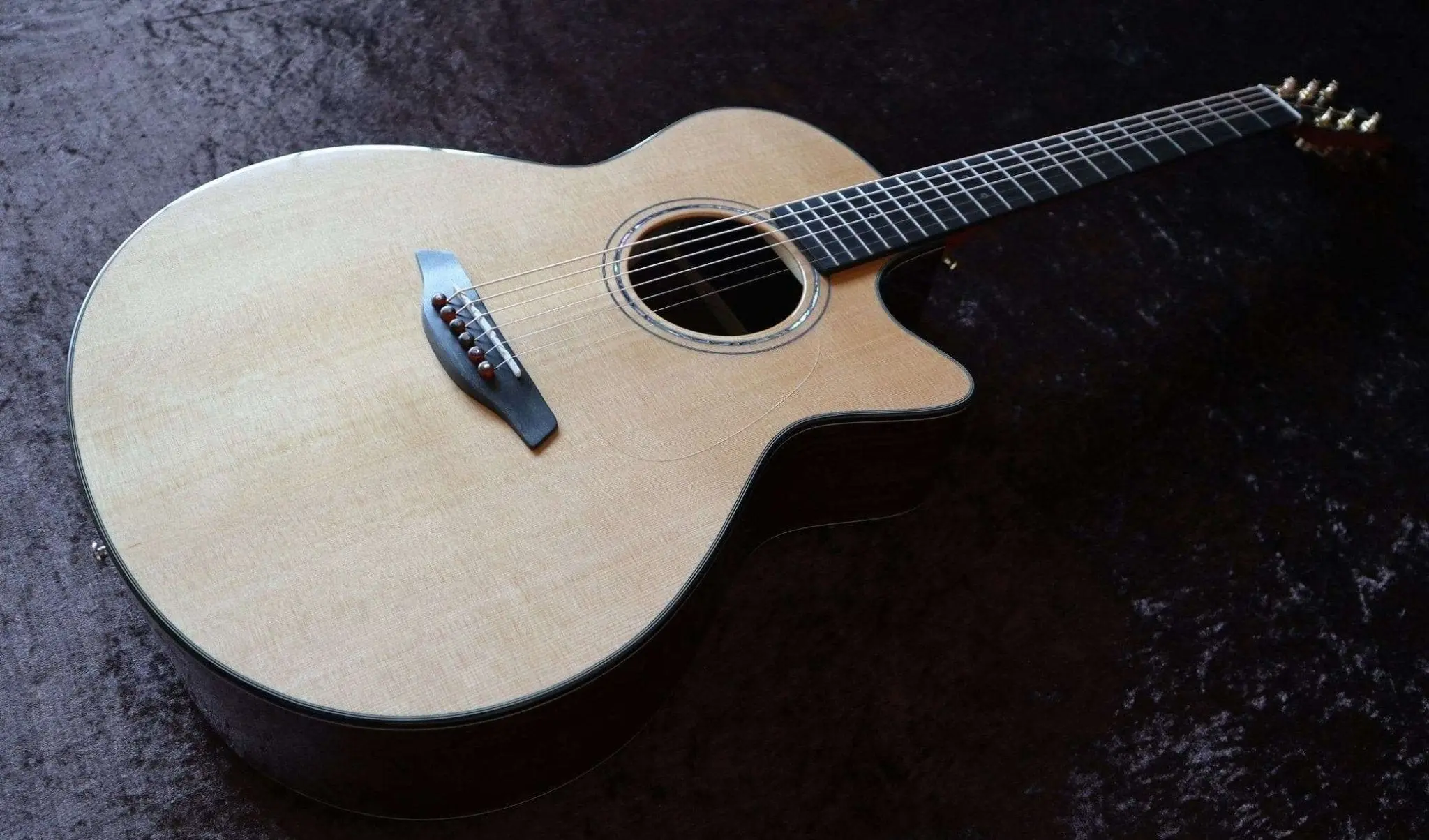 Furch Yellow Gc-CR Left Handed Acoustic Guitar Including UK Exclusive Inlays & Over £100 Of Added Value FREE (2026 CNR Active Upgrade Model) - Image 16