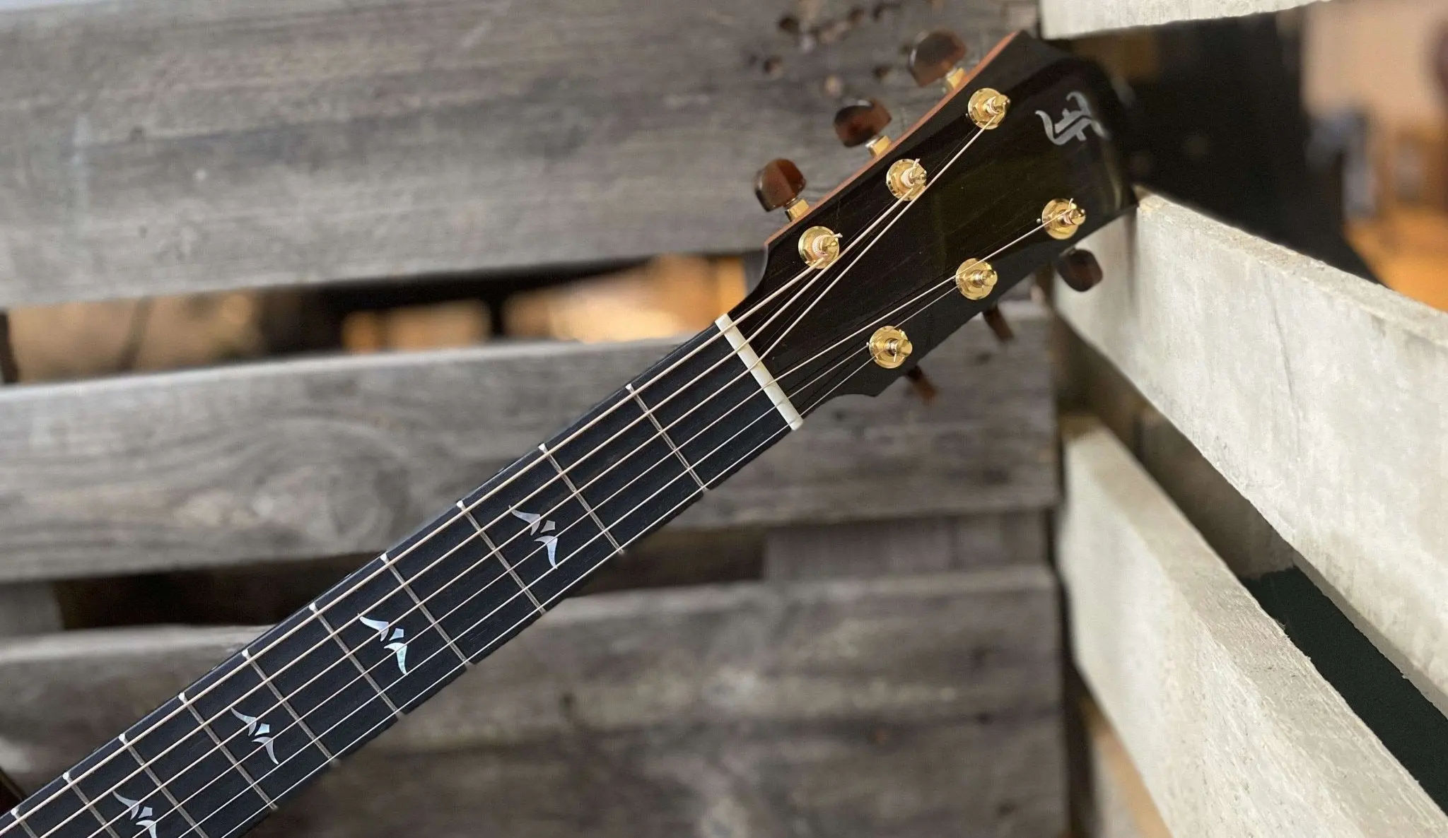 Furch Yellow Gc-CR Left Handed Acoustic Guitar Including UK Exclusive Inlays & Over £100 Of Added Value FREE (2026 CNR Active Upgrade Model) - Image 25