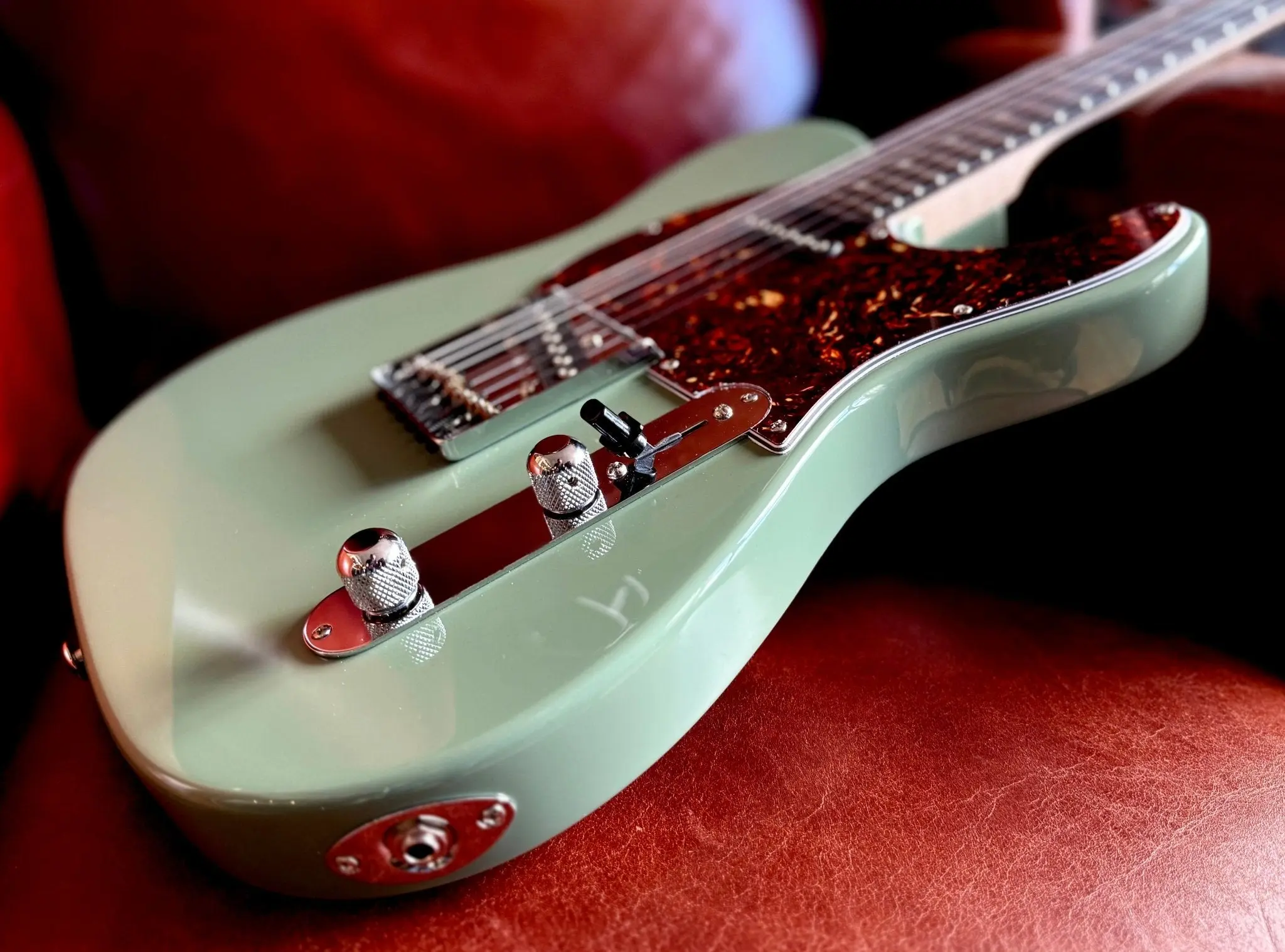 G&L Fullerton Deluxe ASAT Classic Matcha Green over Alder w' Deluxe Gigbag - Image 4