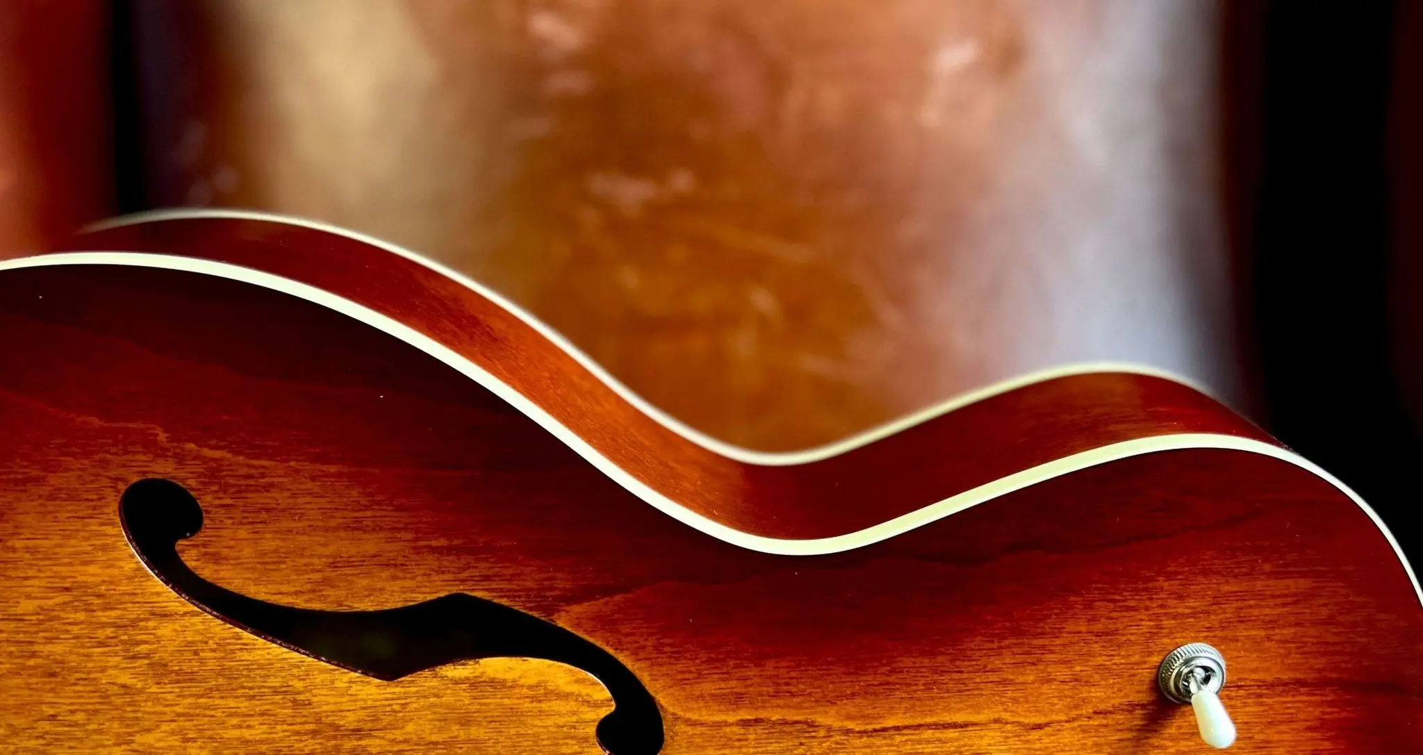 GODIN 5th Avenue CW Kingpin II Cognac Burst - Image 6