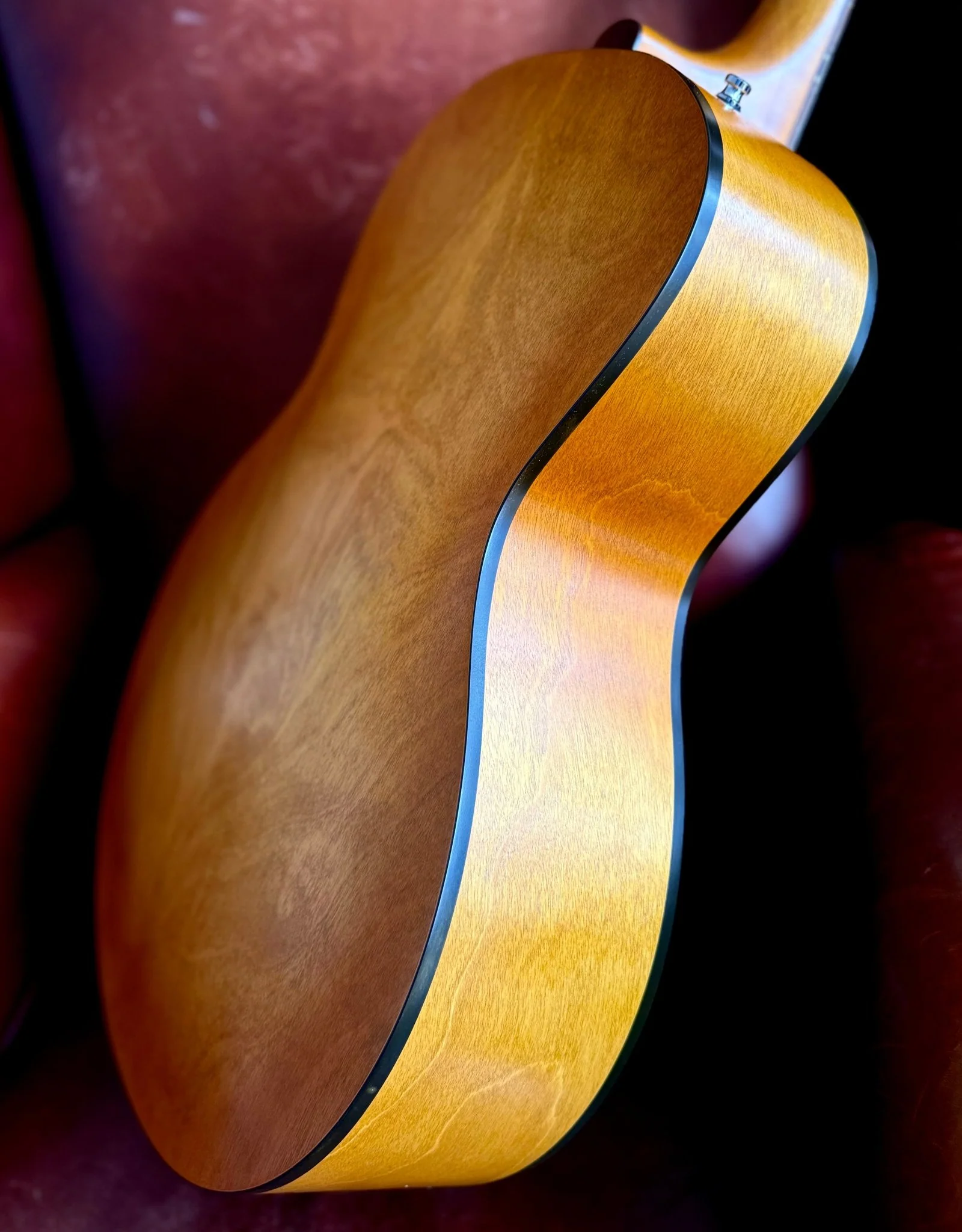 Godin 5th Avenue Jumbo P-Rail Semi-Acoustic Guitar ~ Harvest Gold - Image 14