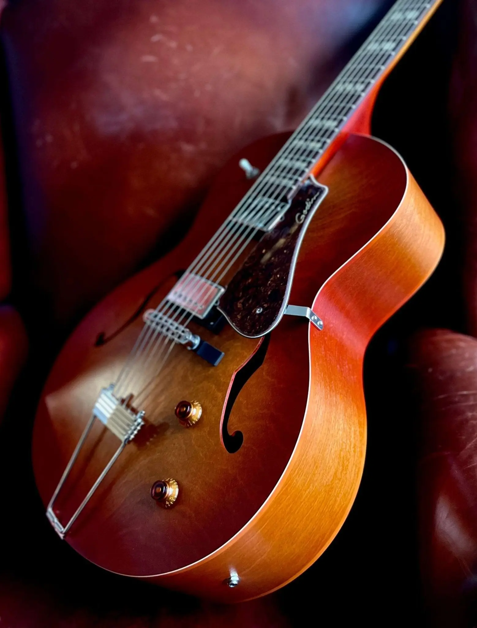 Godin 5th Avenue Jumbo Semi-Acoustic Guitar ~ Memphis Sun - Image 27