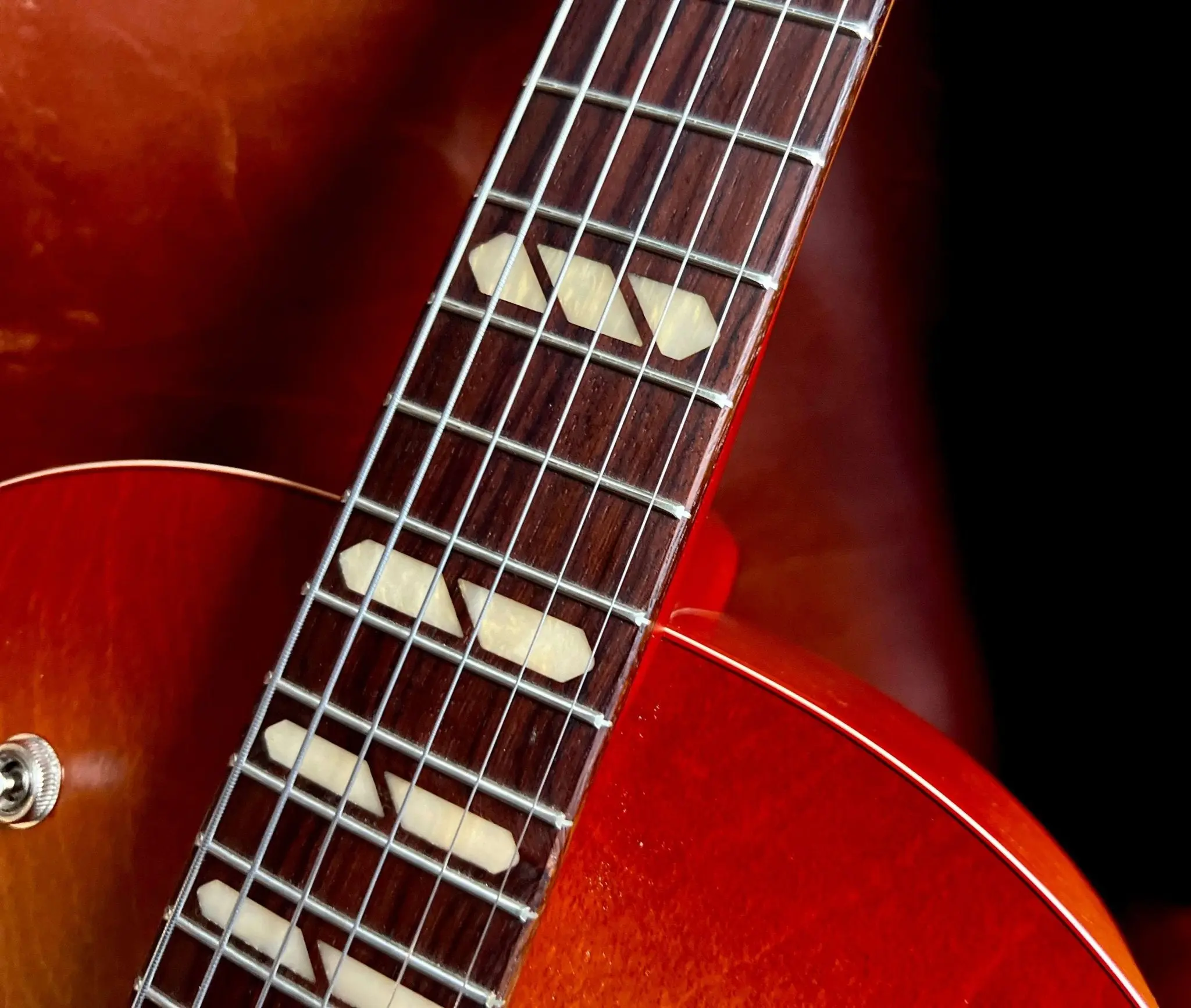 Godin 5th Avenue Jumbo Semi-Acoustic Guitar ~ Memphis Sun - Image 7