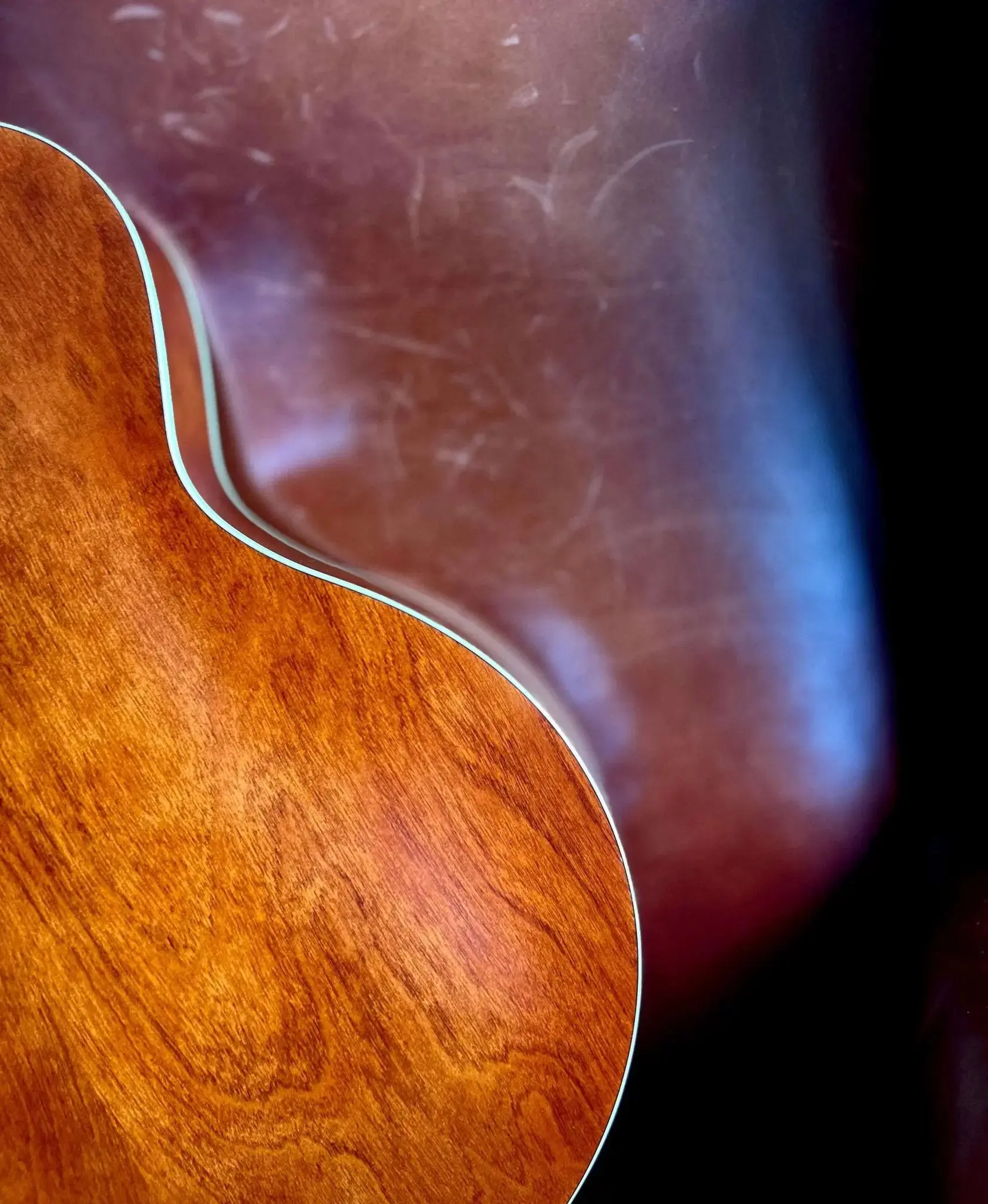 GODIN 5th Avenue Kingpin P90 Cognac Burst - Image 15
