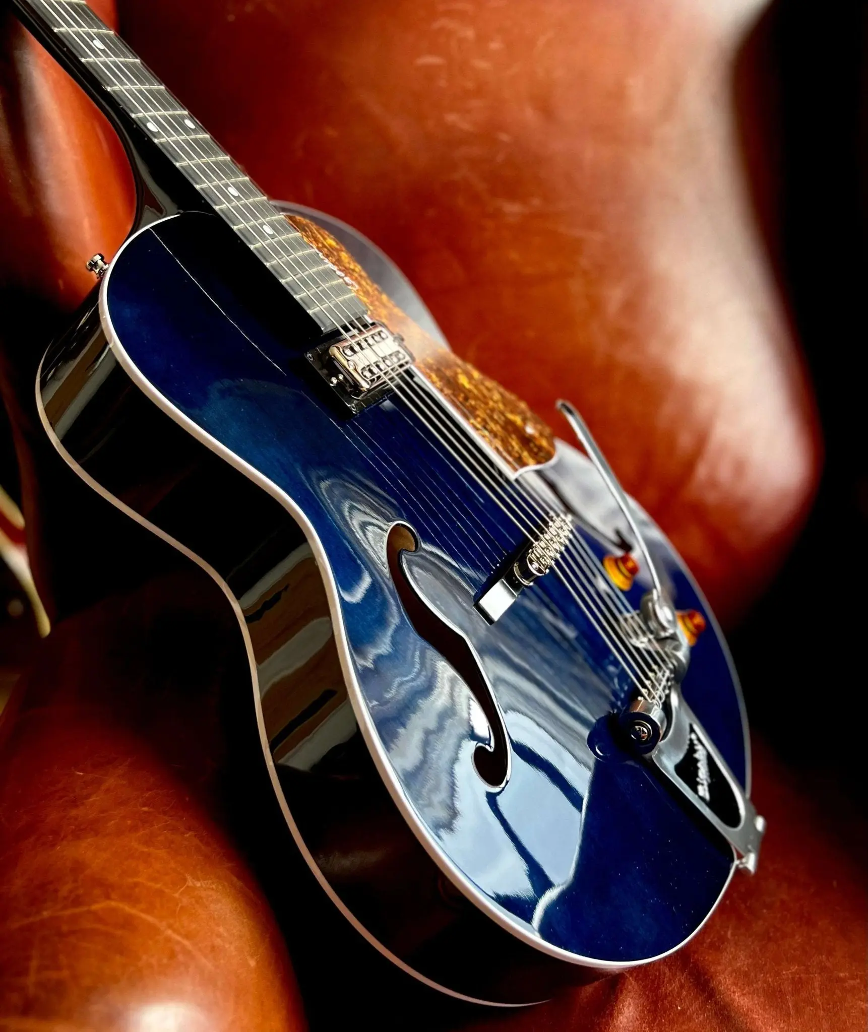 Godin 5th Avenue Nightclub Semi-Acoustic Guitar ~ Indigo Blue - Image 3