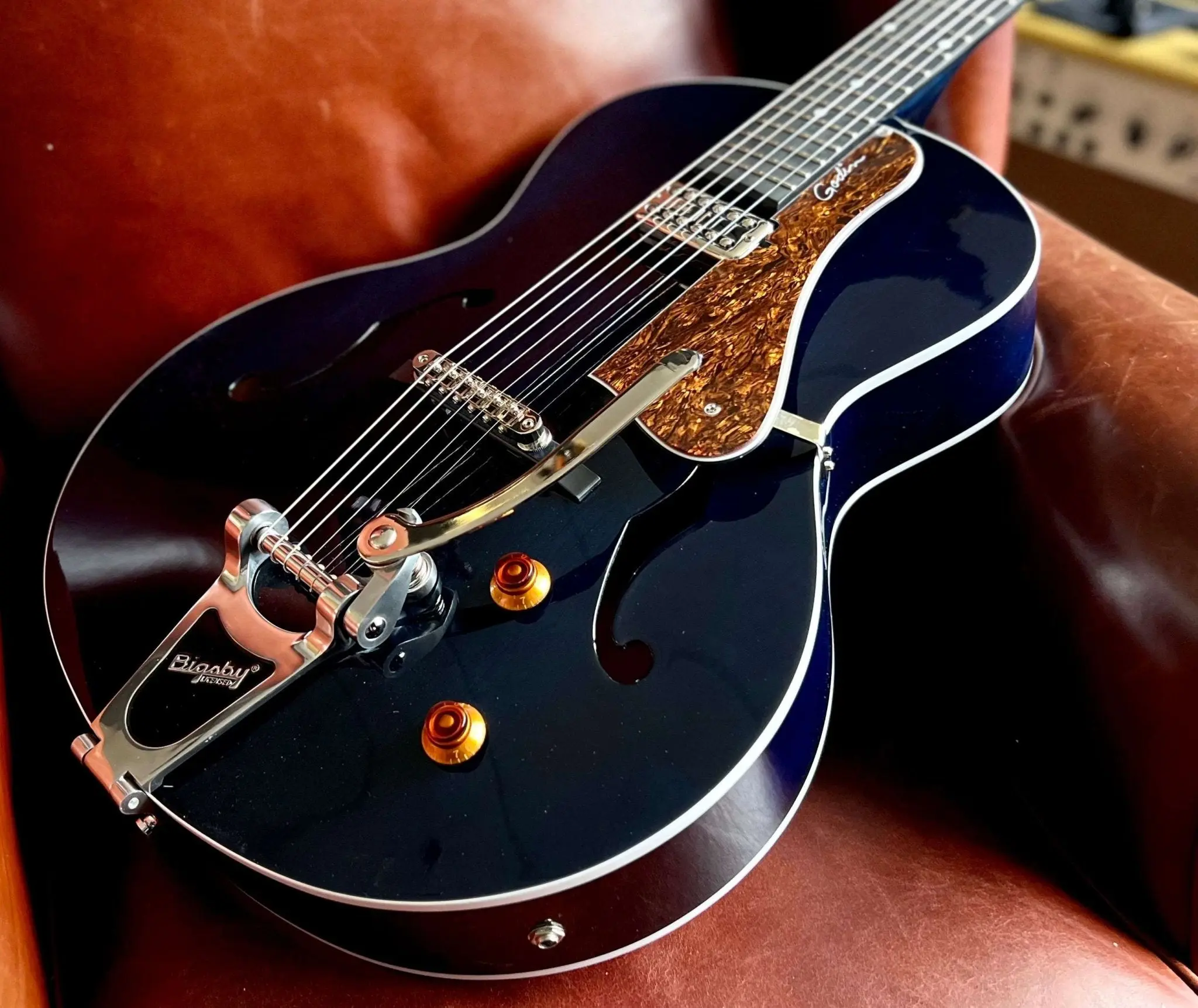 Godin 5th Avenue Nightclub Semi-Acoustic Guitar ~ Indigo Blue - Image 4